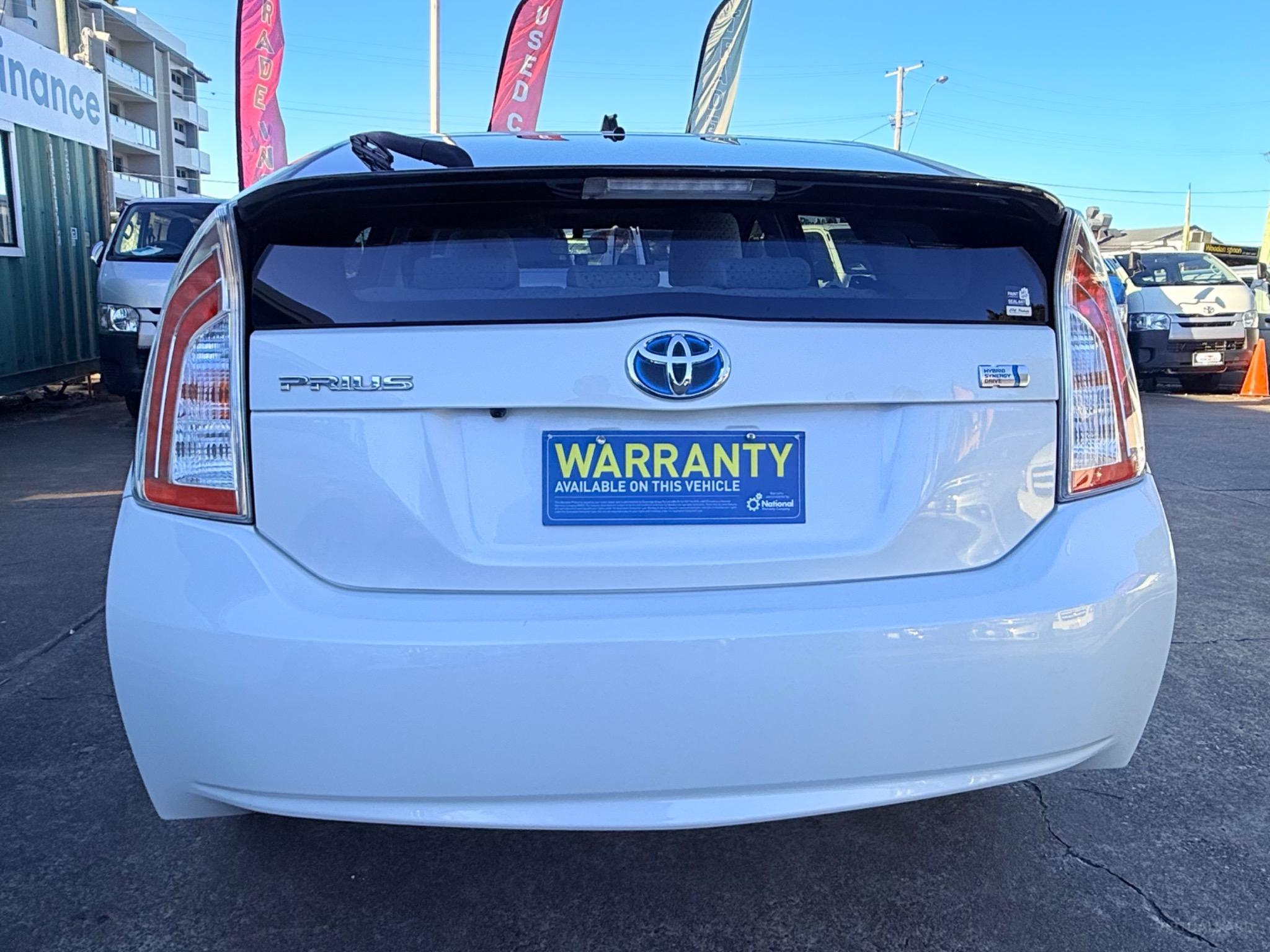 TOYOTA PRIUS