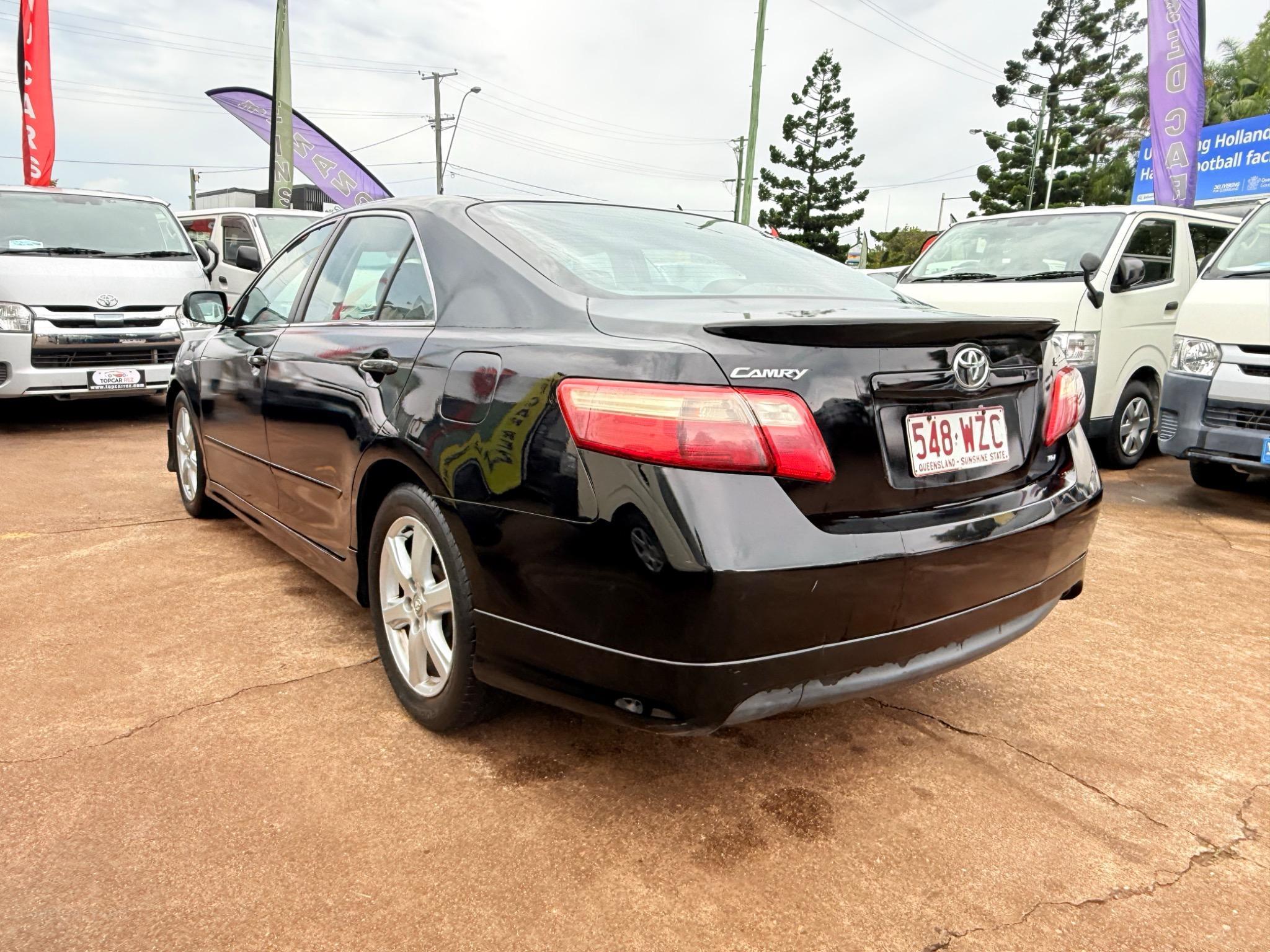 TOYOTA CAMRY