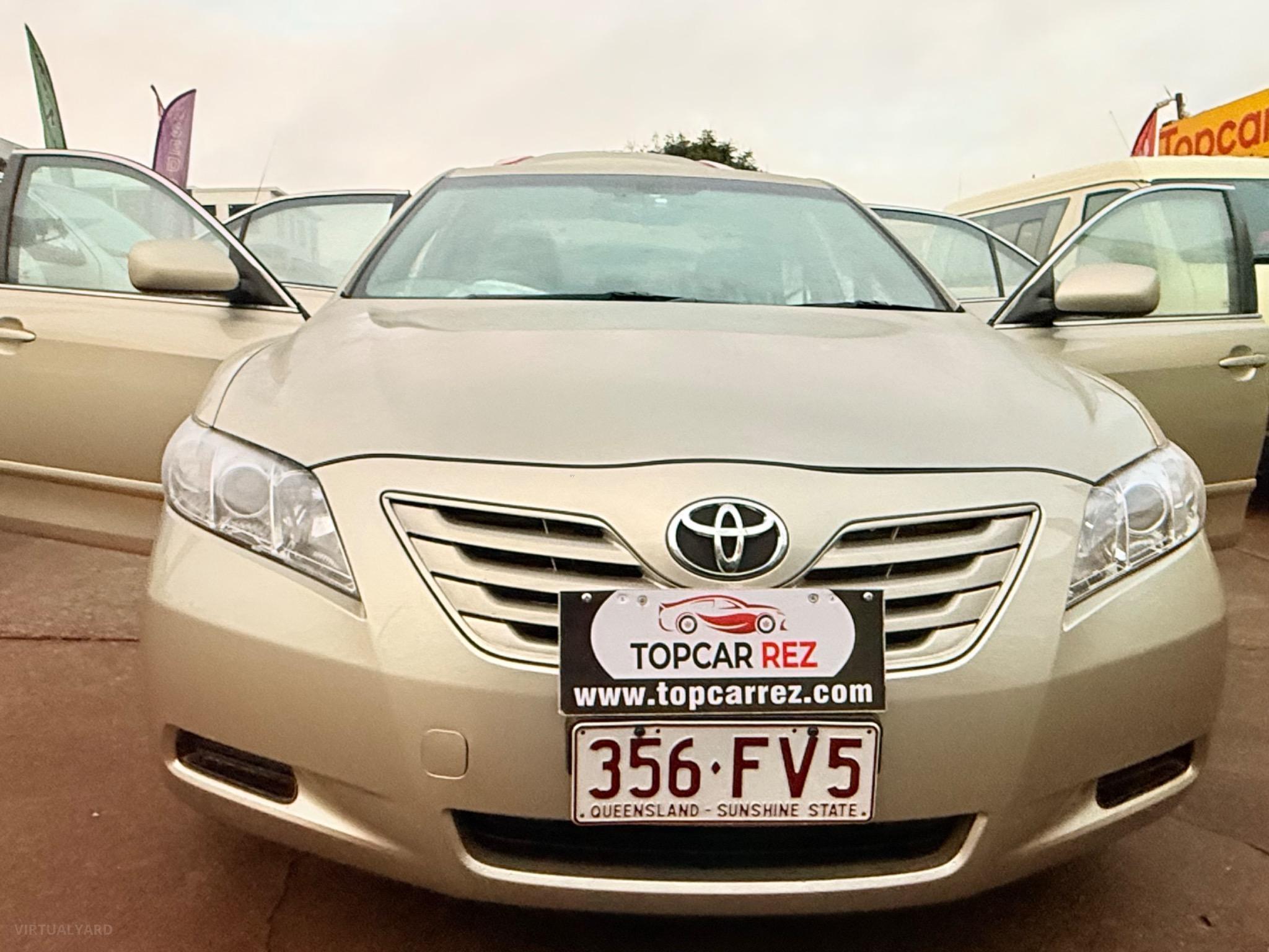 TOYOTA CAMRY