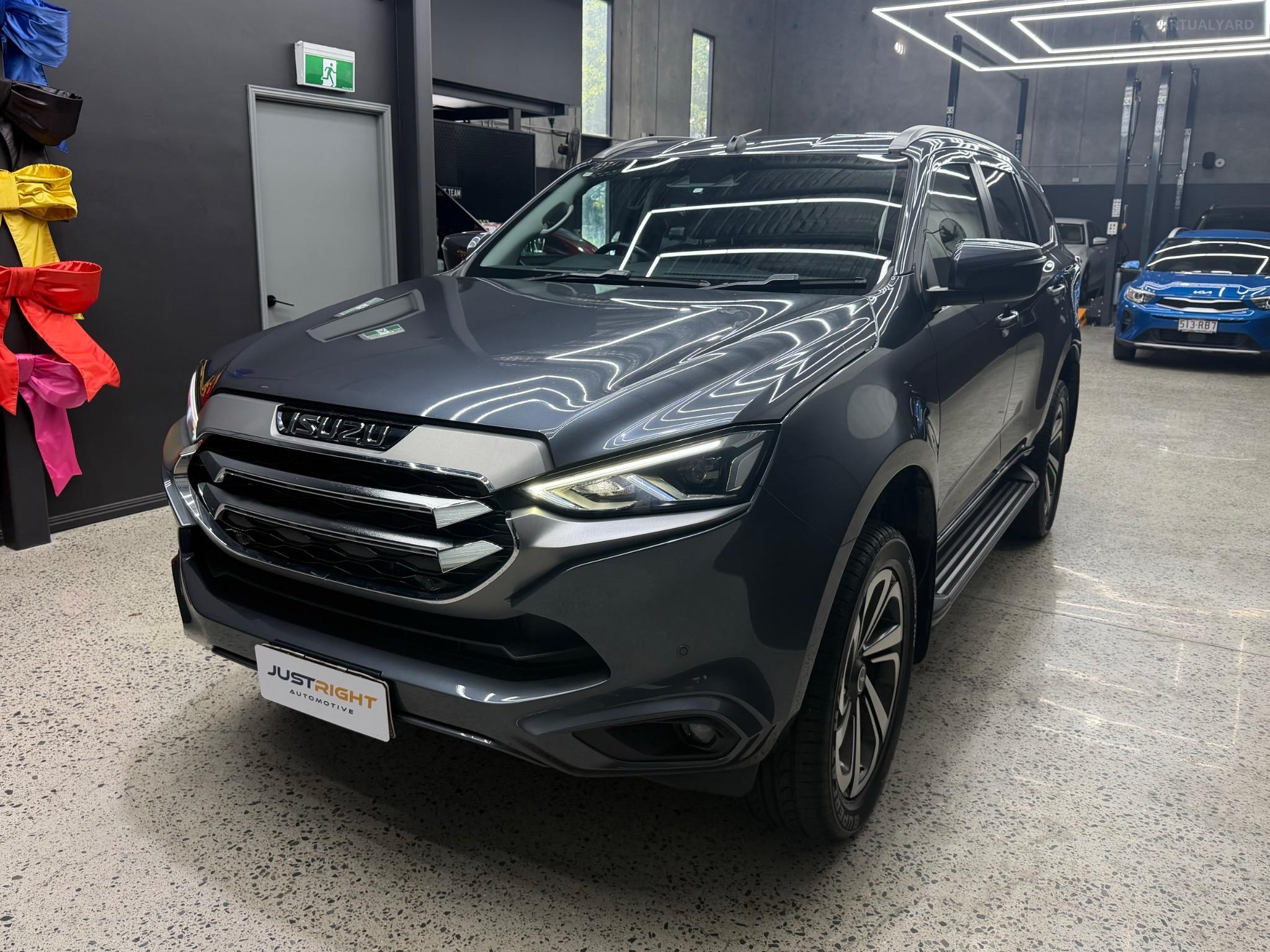 ISUZU MU-X
