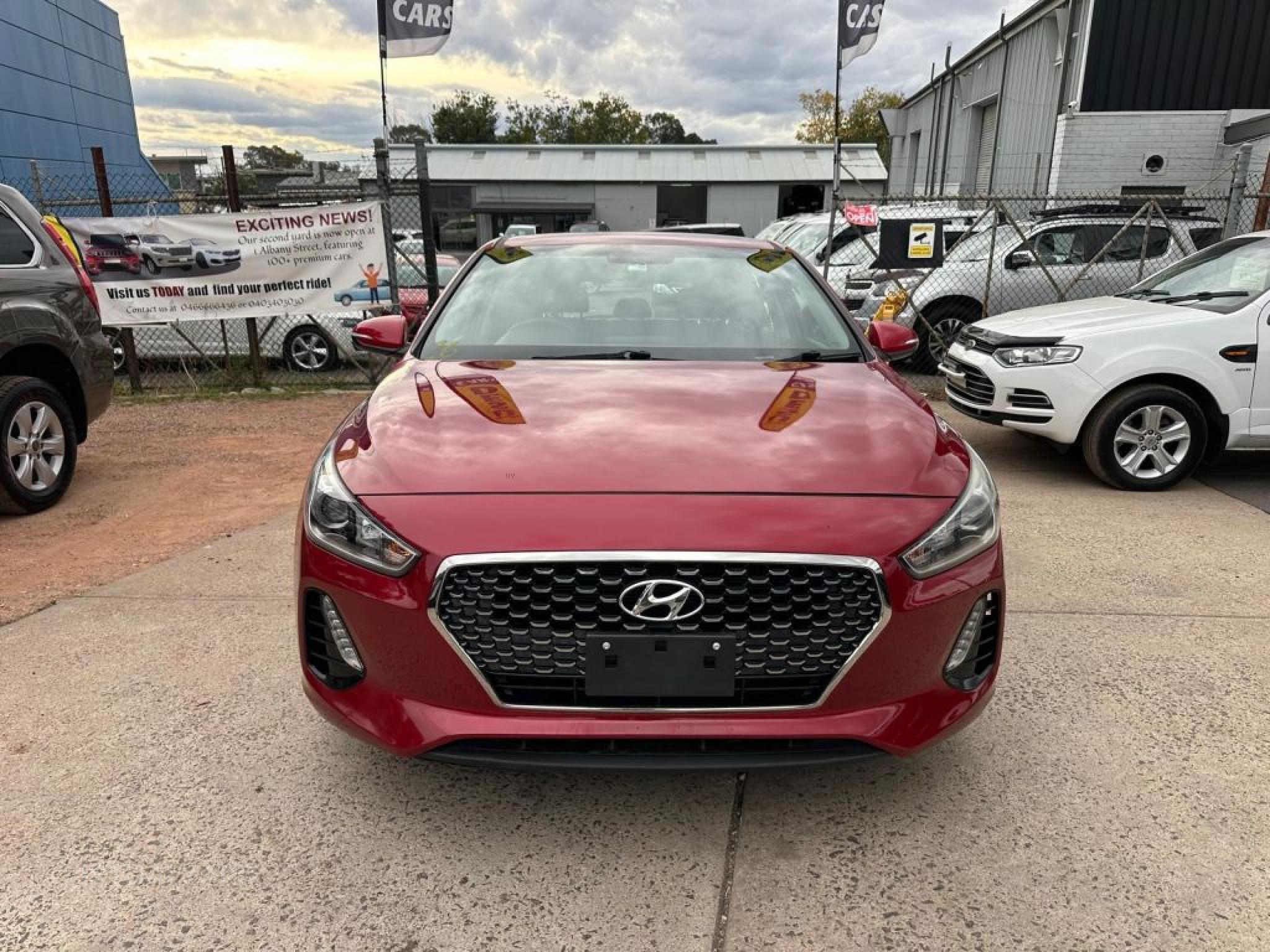 HYUNDAI i30