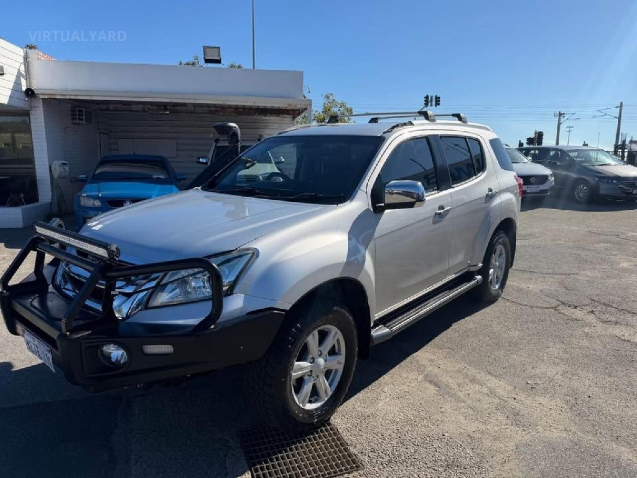 Isuzu MU-X