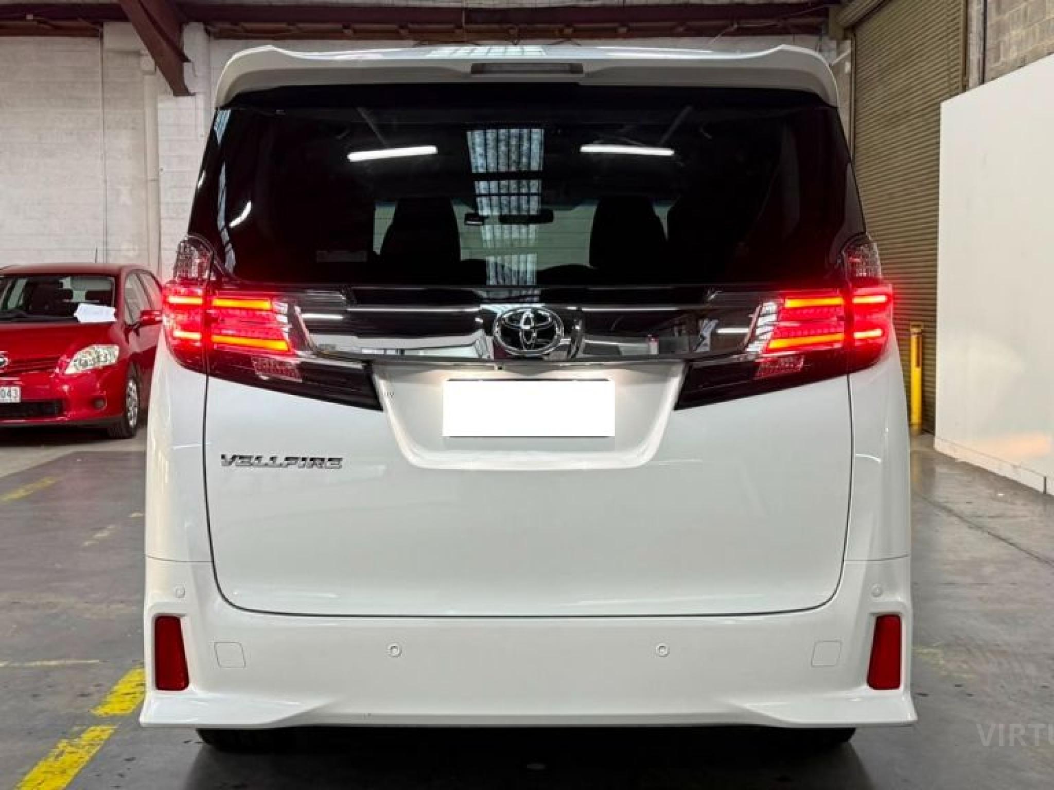 TOYOTA VELLFIRE