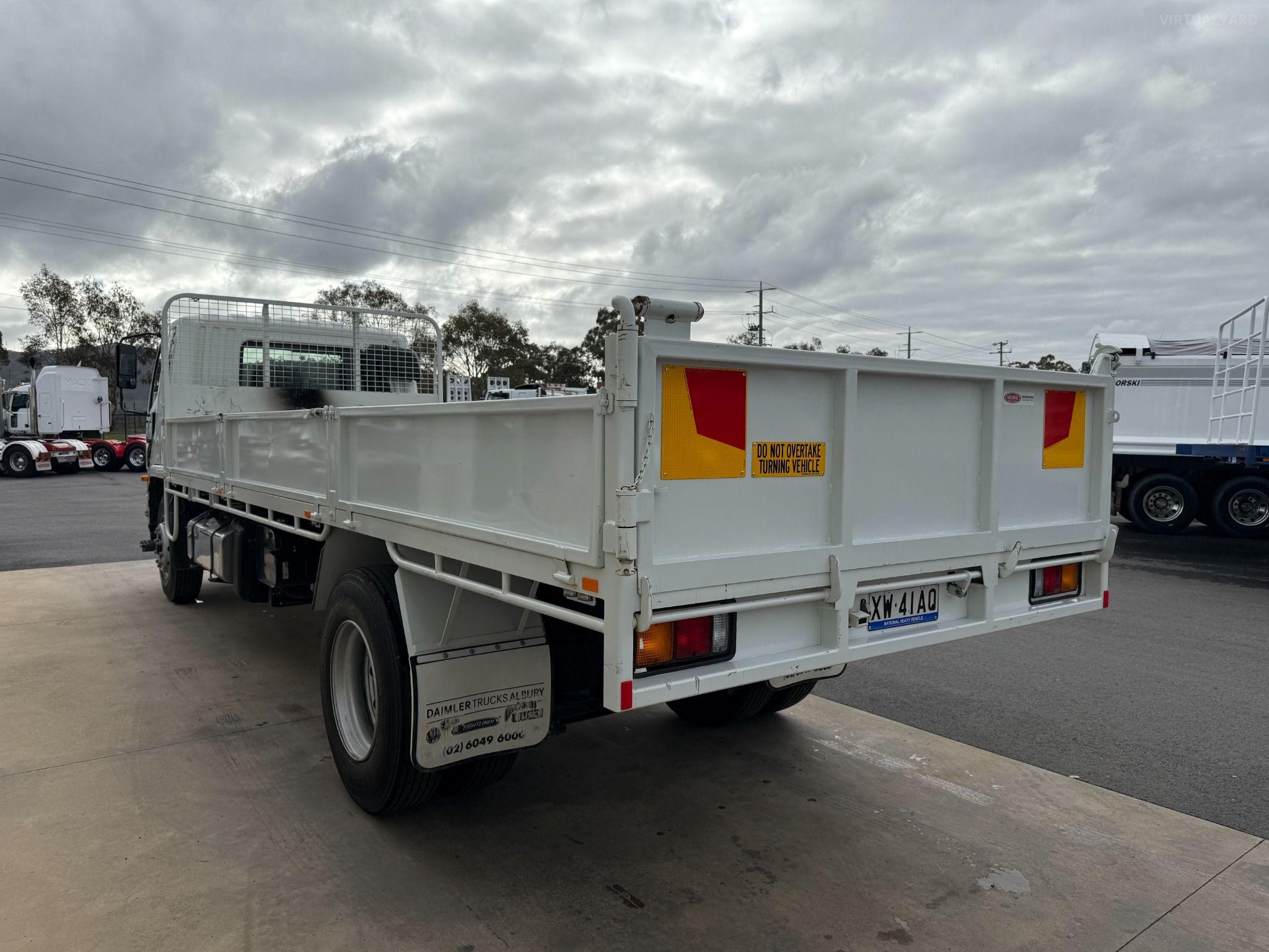 Mitsubishi Fuso FIGHTER 1627