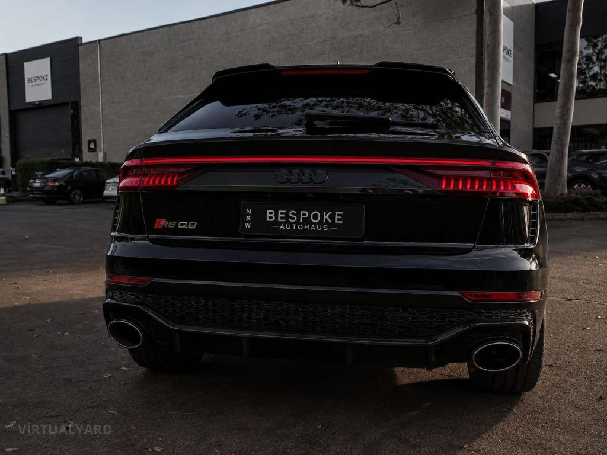 AUDI RS Q8