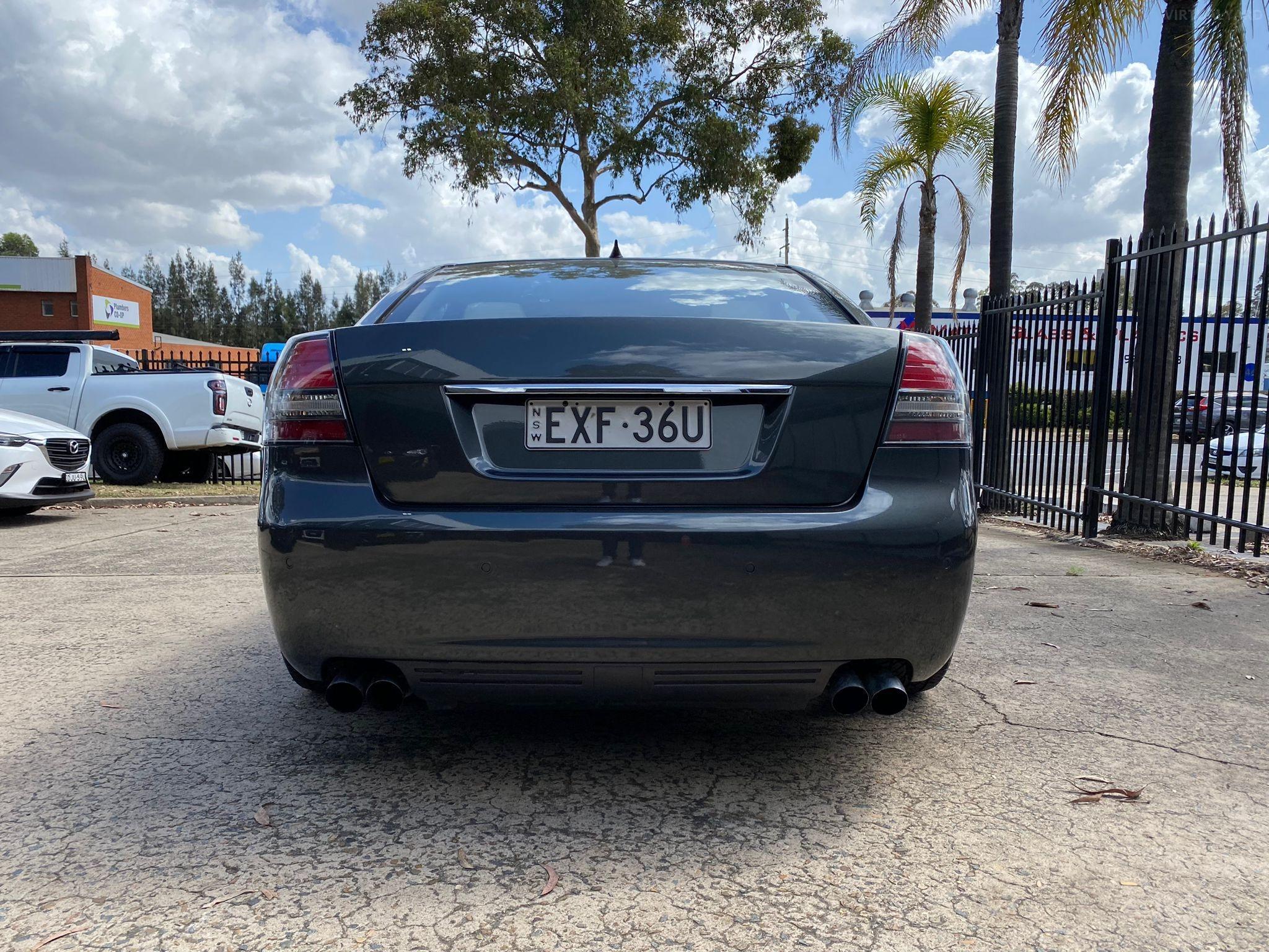 Holden Calais