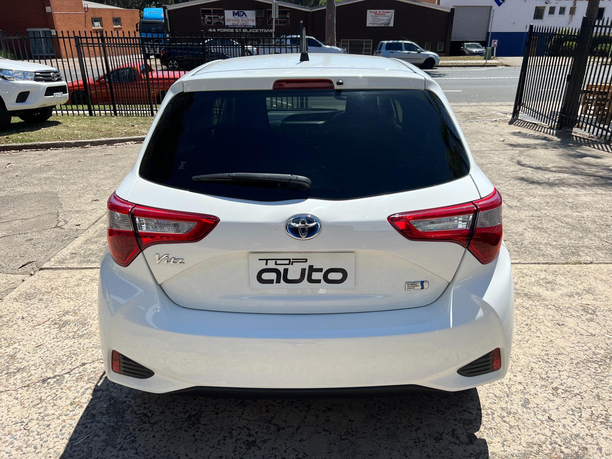 Toyota Vitz