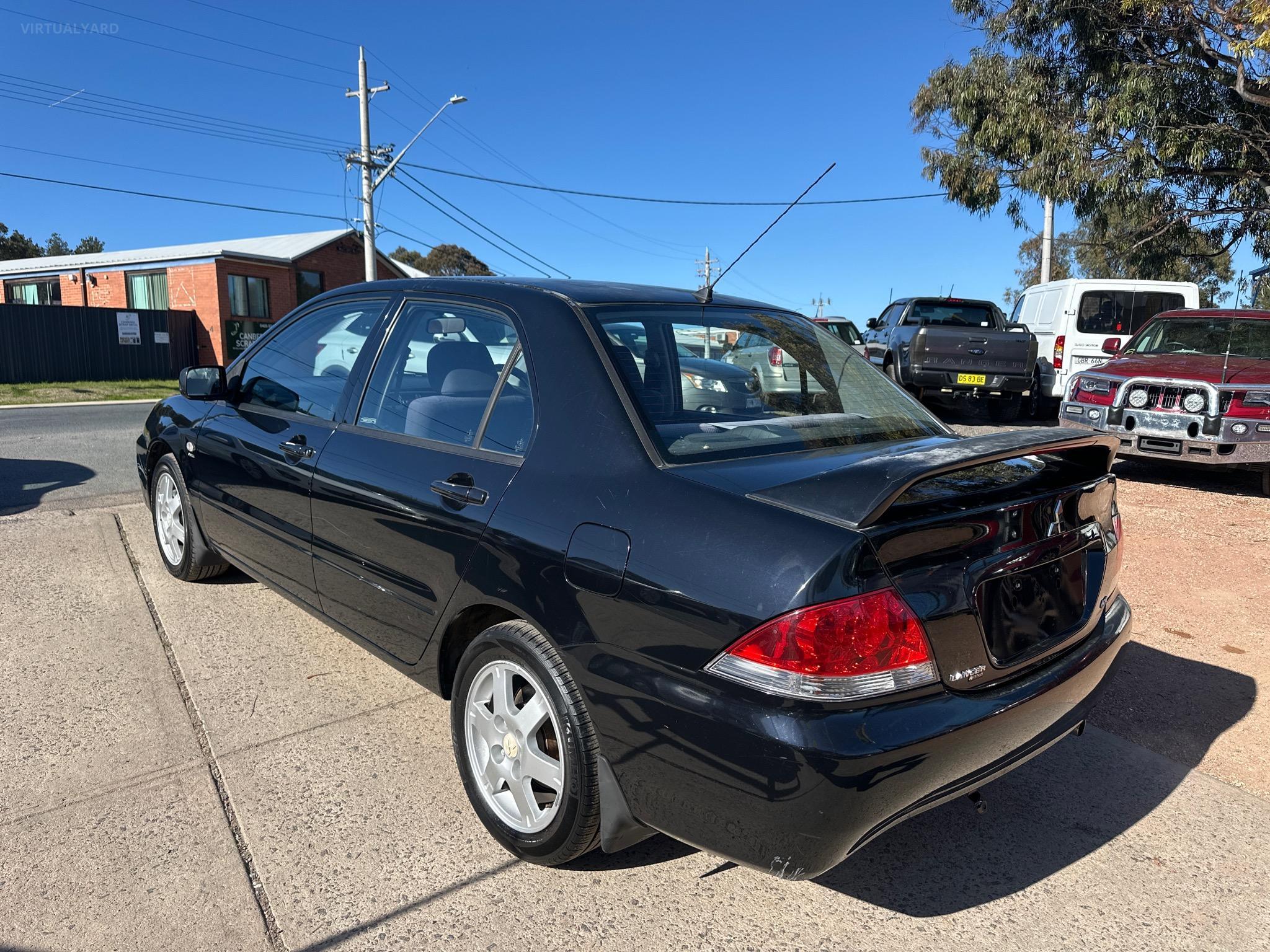 MITSUBISHI LANCER