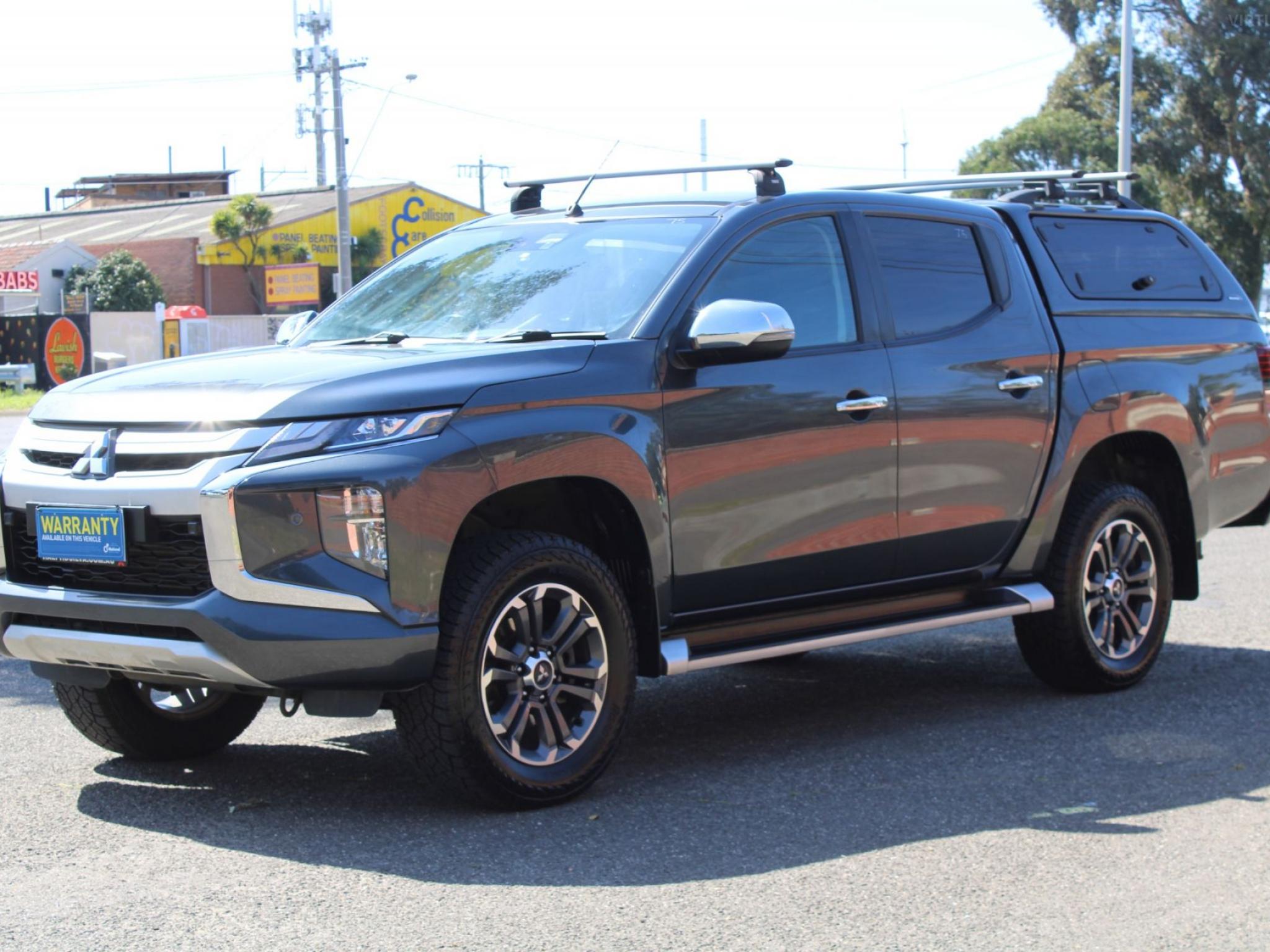 MITSUBISHI TRITON