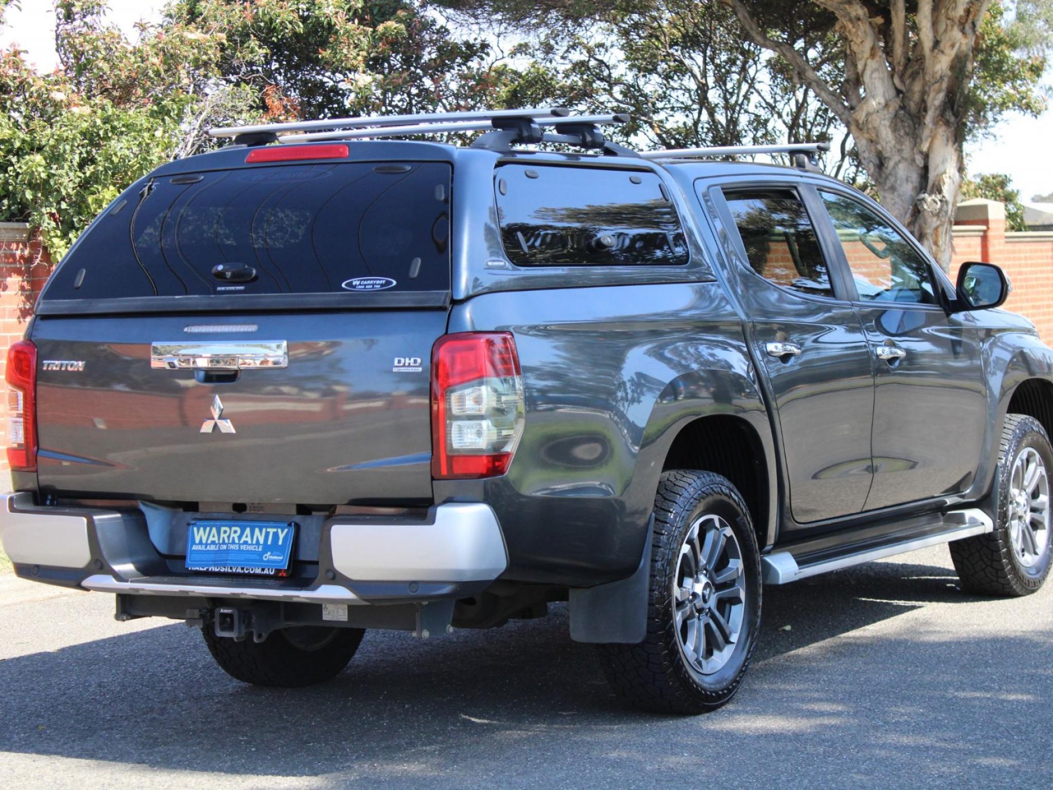 MITSUBISHI TRITON