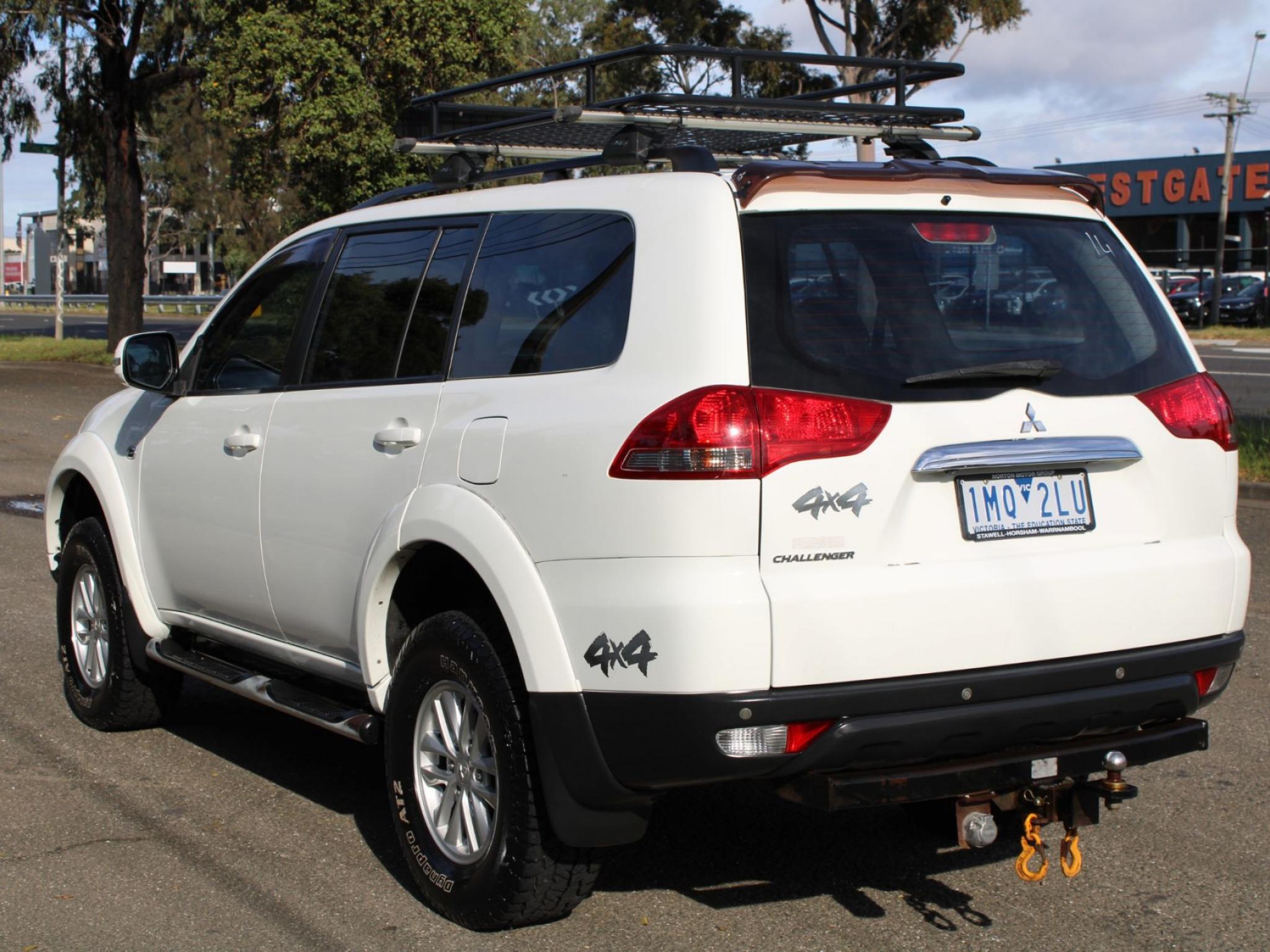 MITSUBISHI CHALLENGER