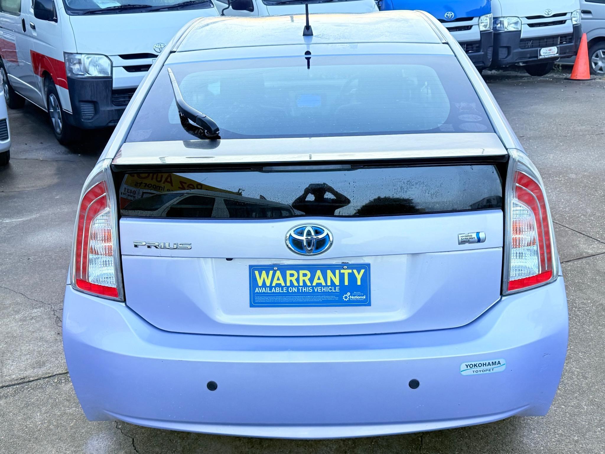 TOYOTA PRIUS