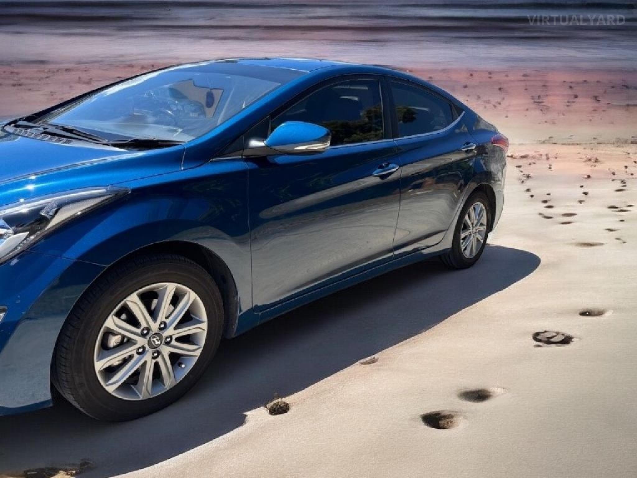 HYUNDAI ELANTRA