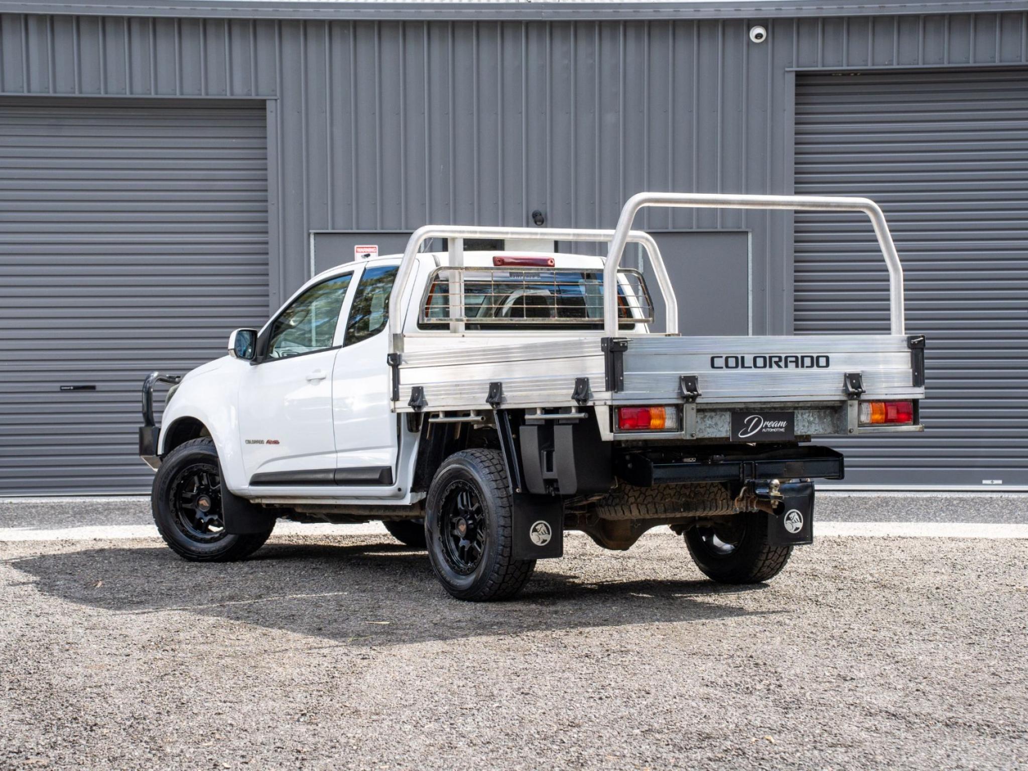 HOLDEN COLORADO