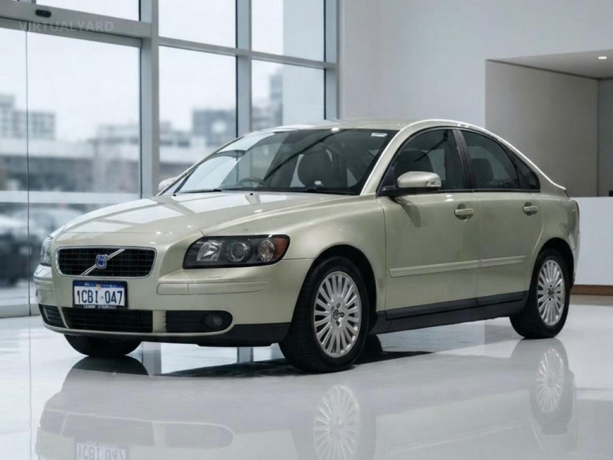 VOLVO S40
