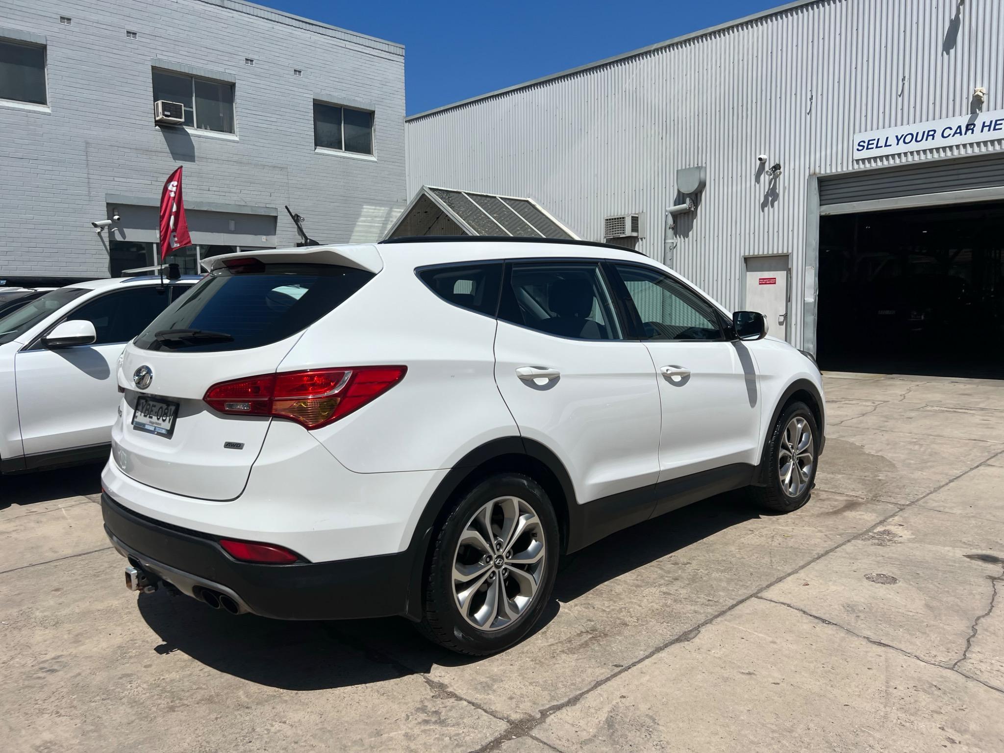 HYUNDAI SANTA FE