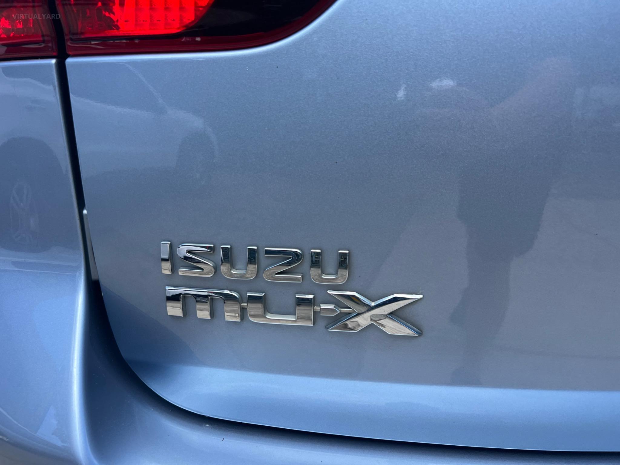 ISUZU MU-X