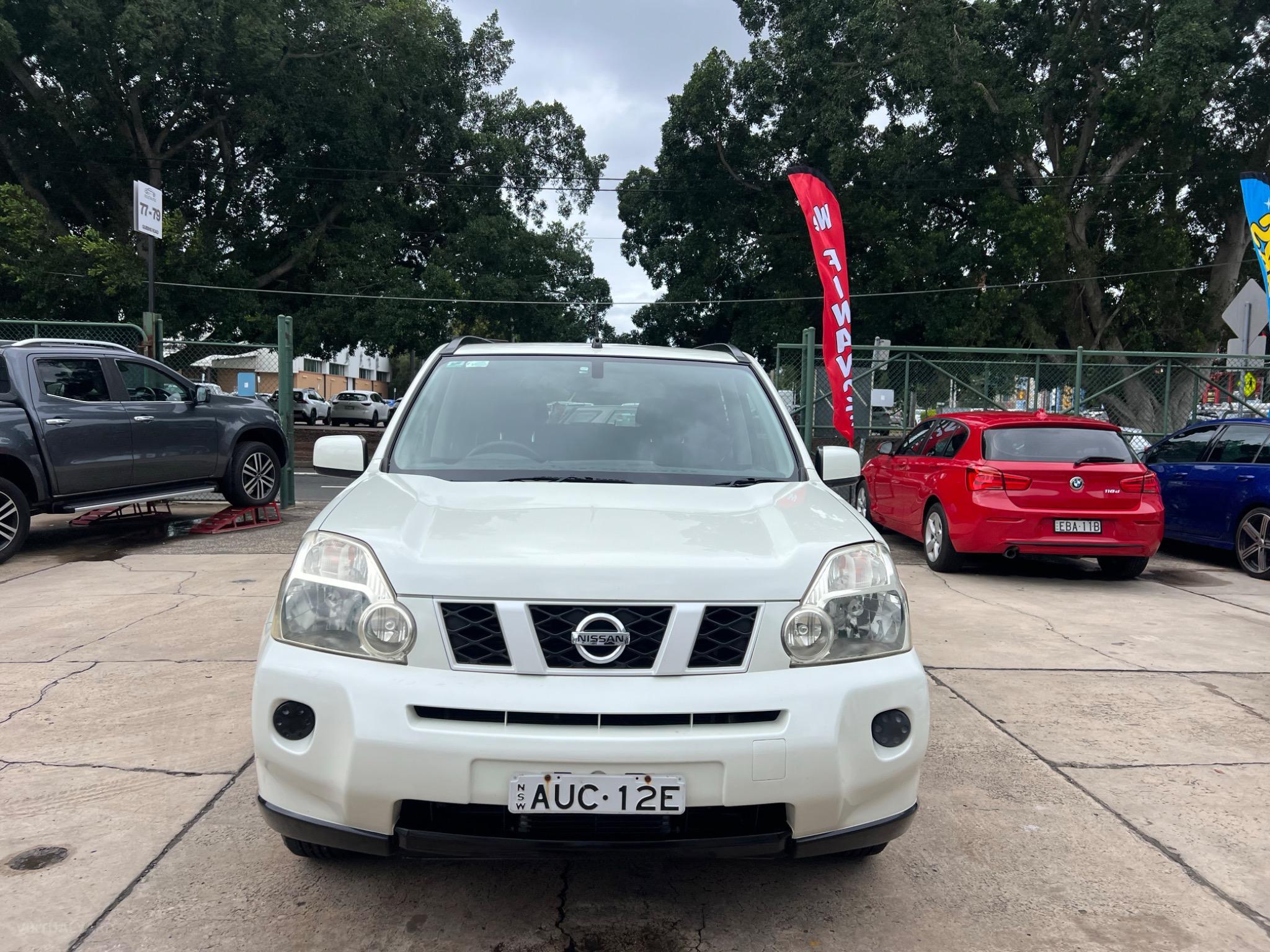 NISSAN X-TRAIL