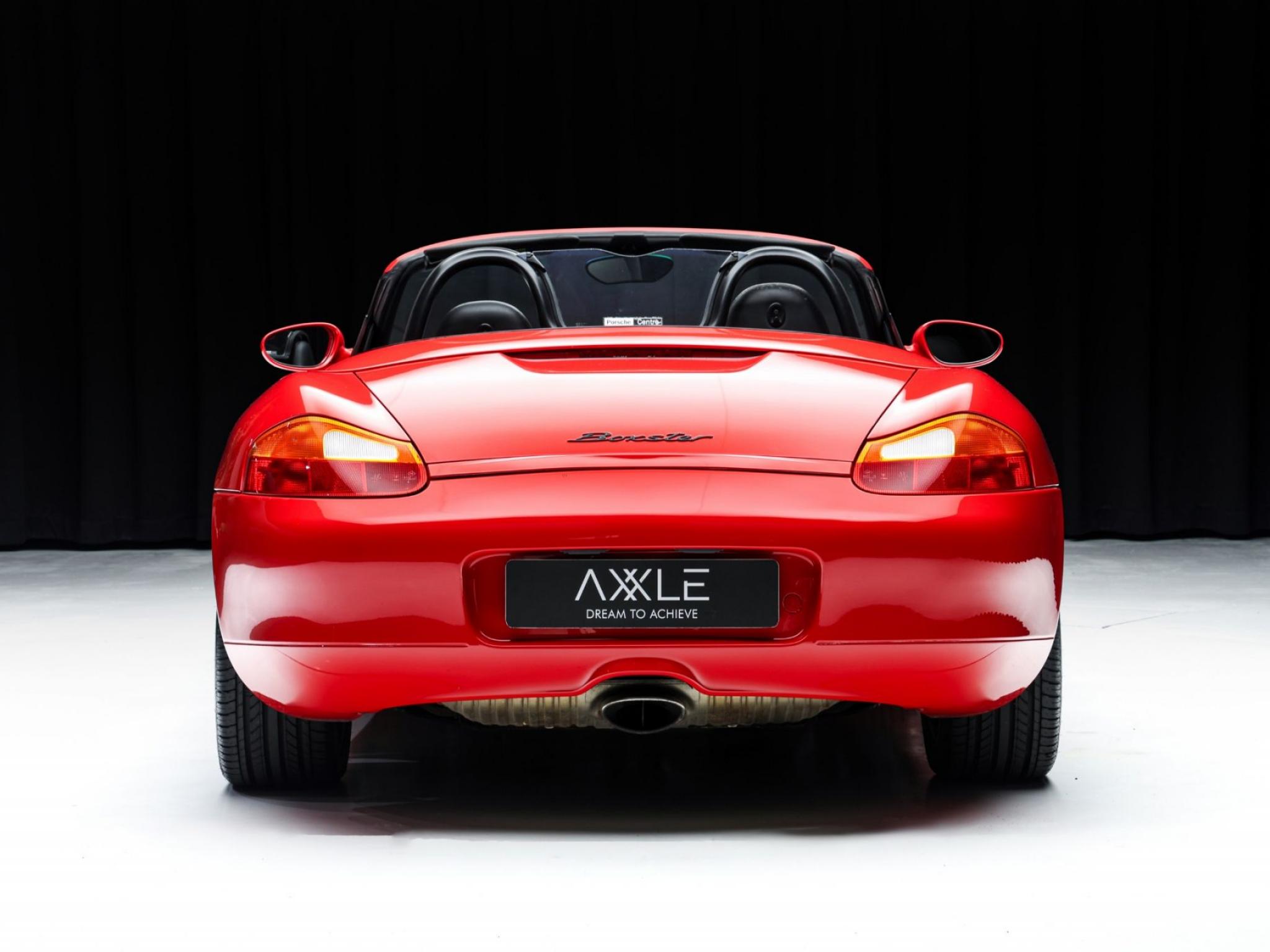 PORSCHE BOXSTER