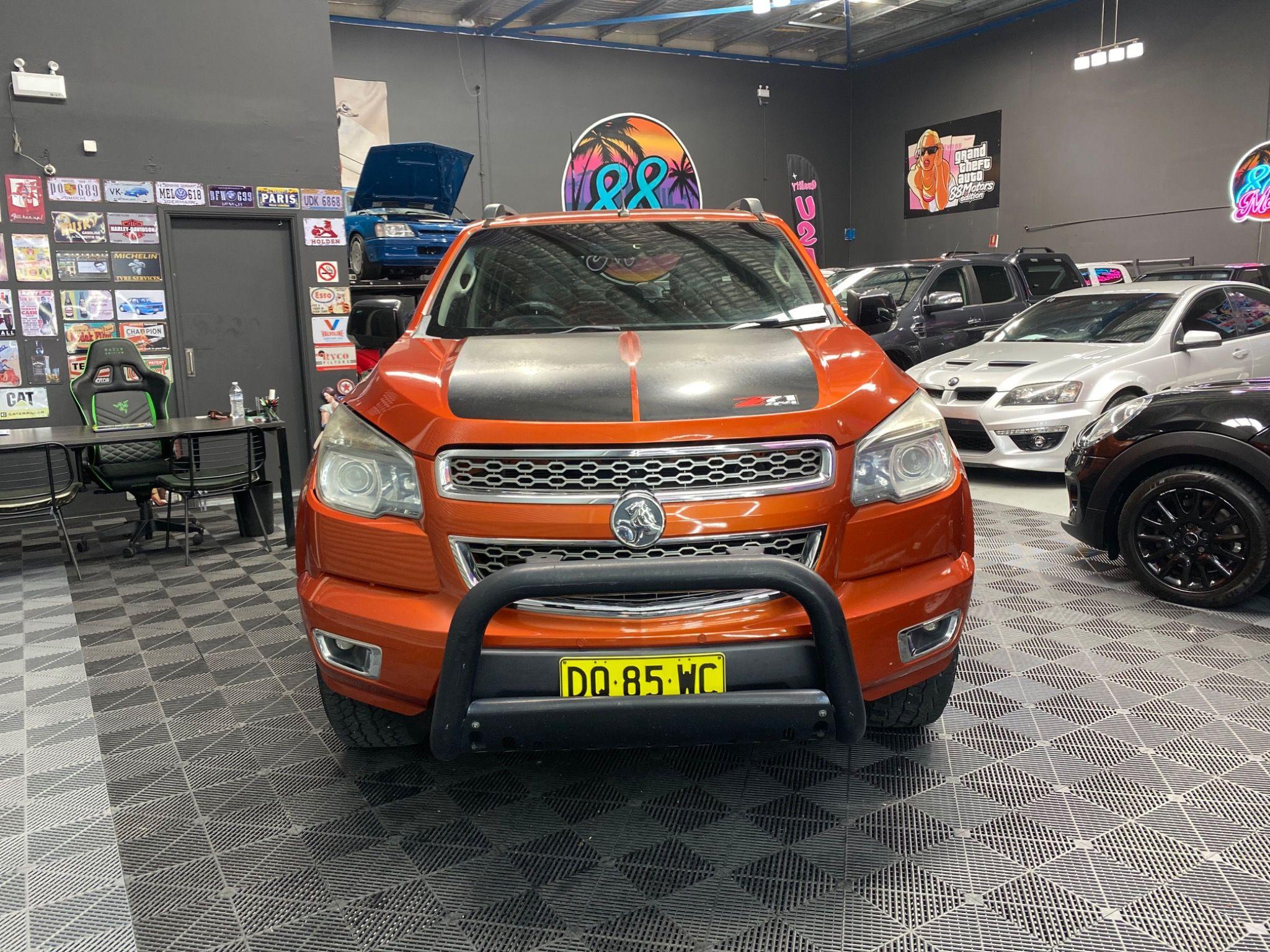 HOLDEN COLORADO