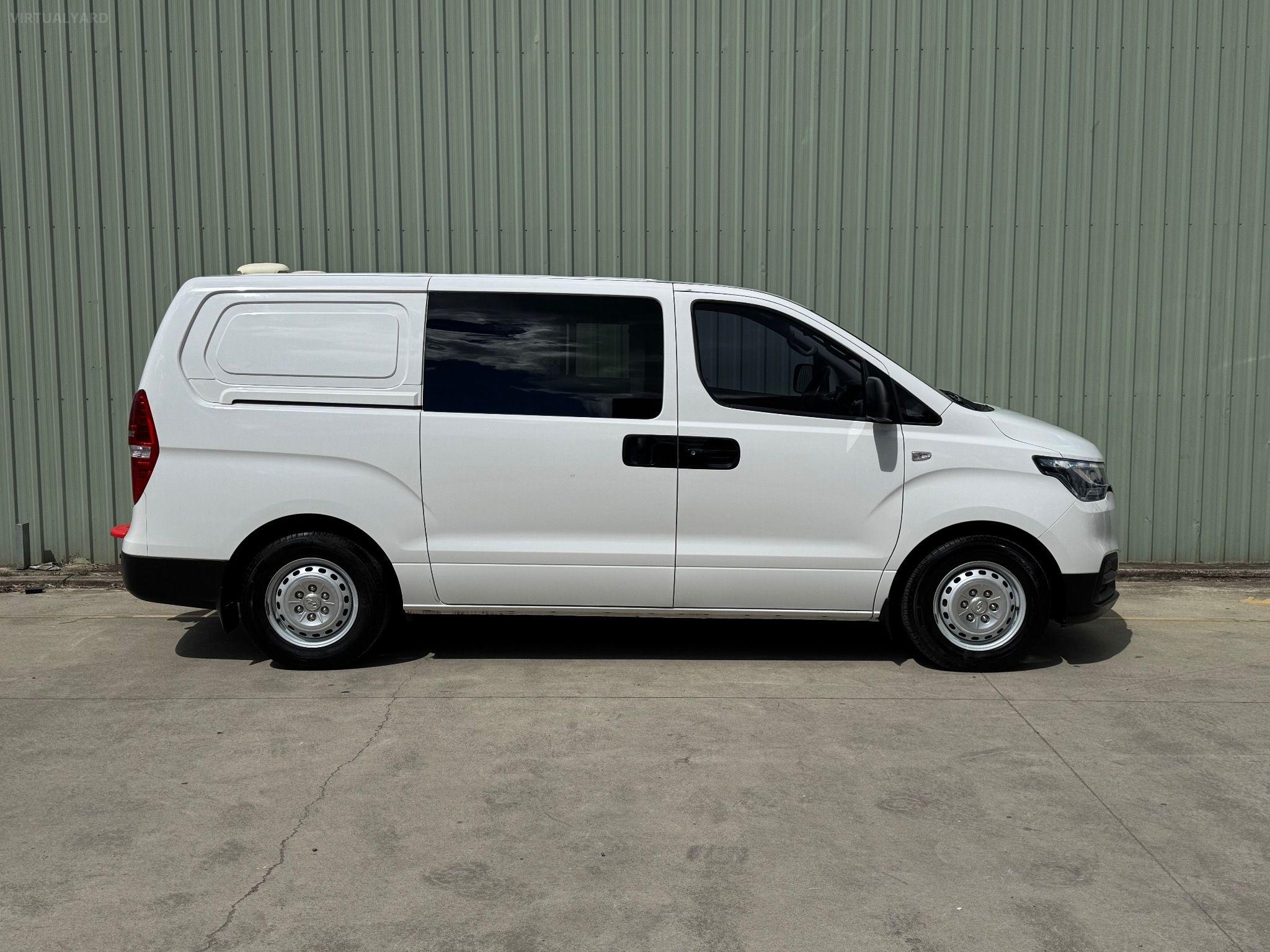 HYUNDAI iLOAD