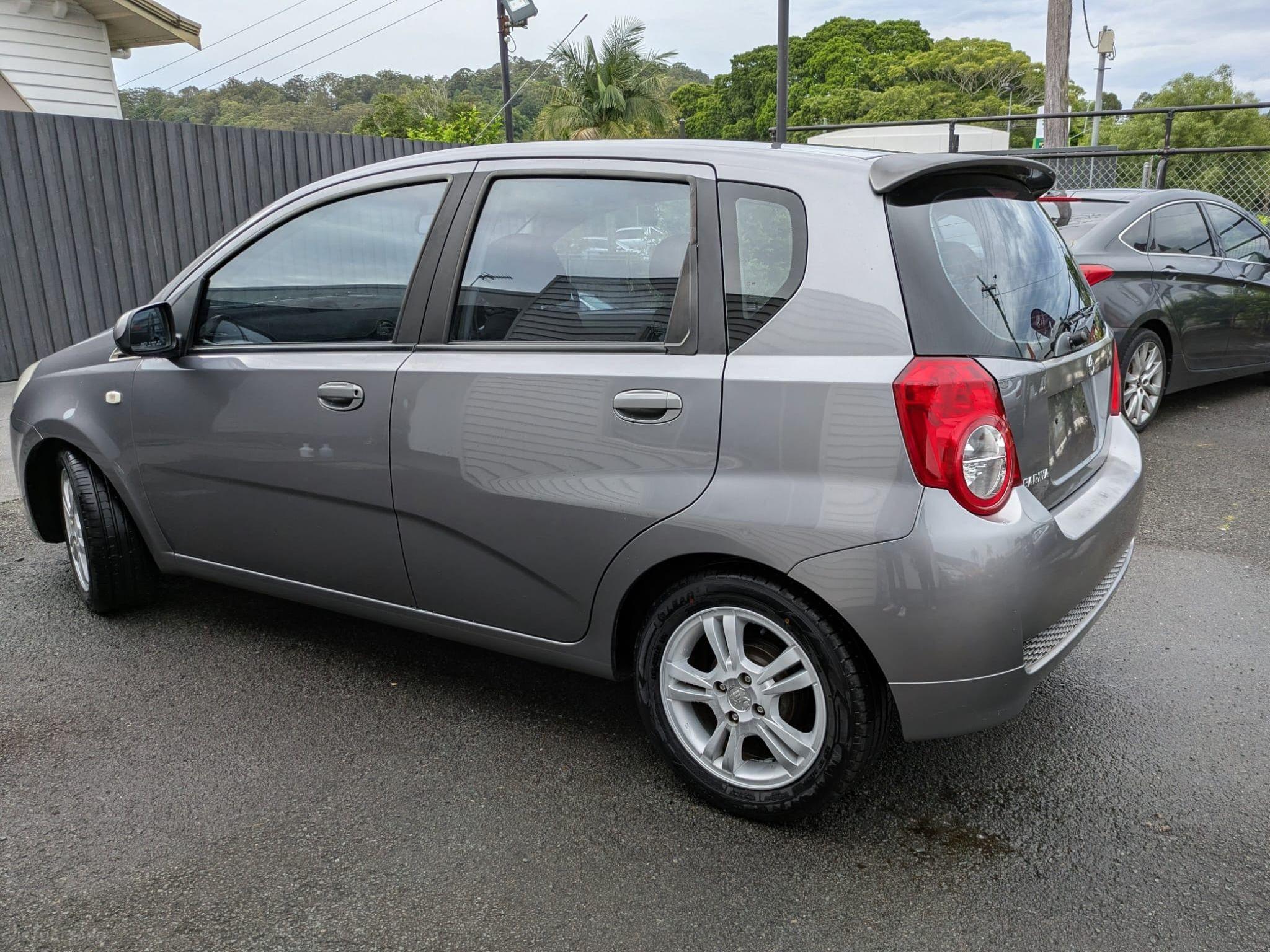 HOLDEN BARINA