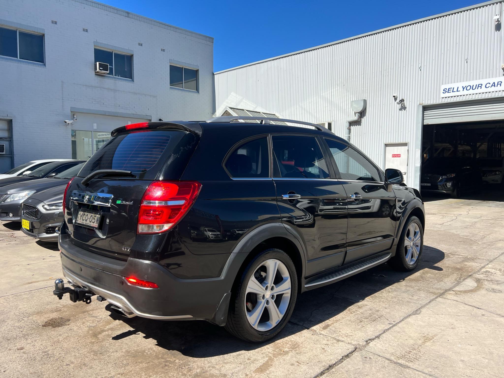 HOLDEN CAPTIVA