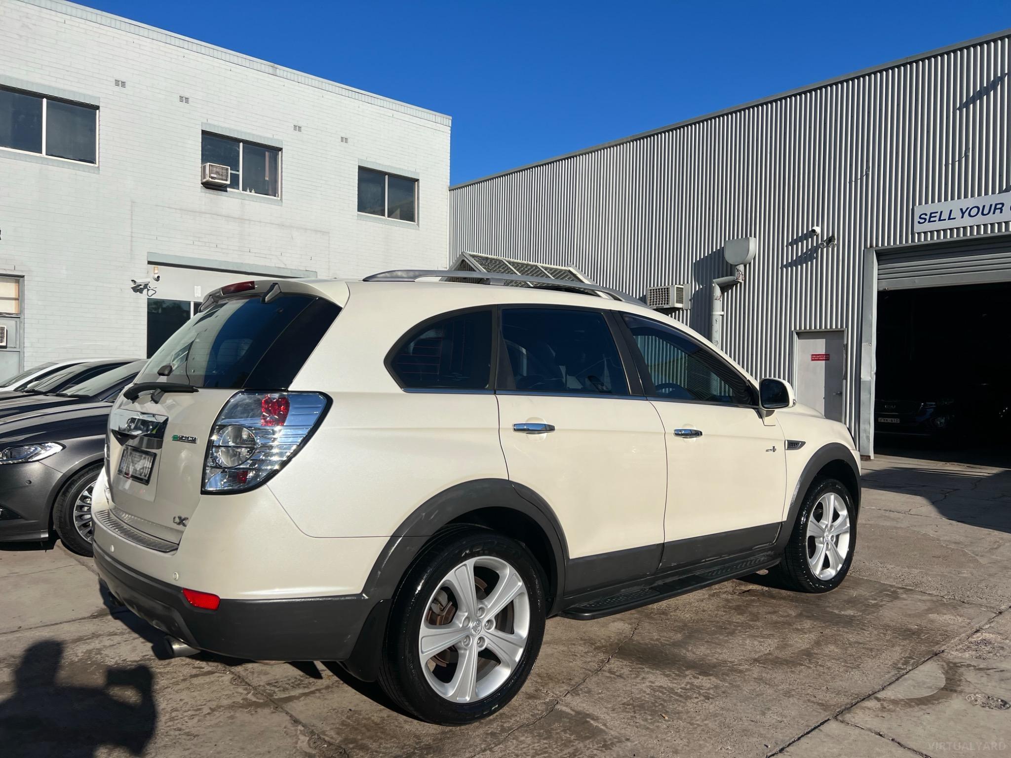 HOLDEN CAPTIVA