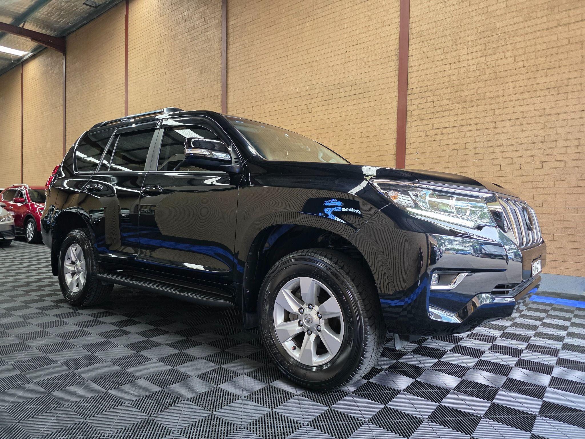 TOYOTA LANDCRUISER PRADO