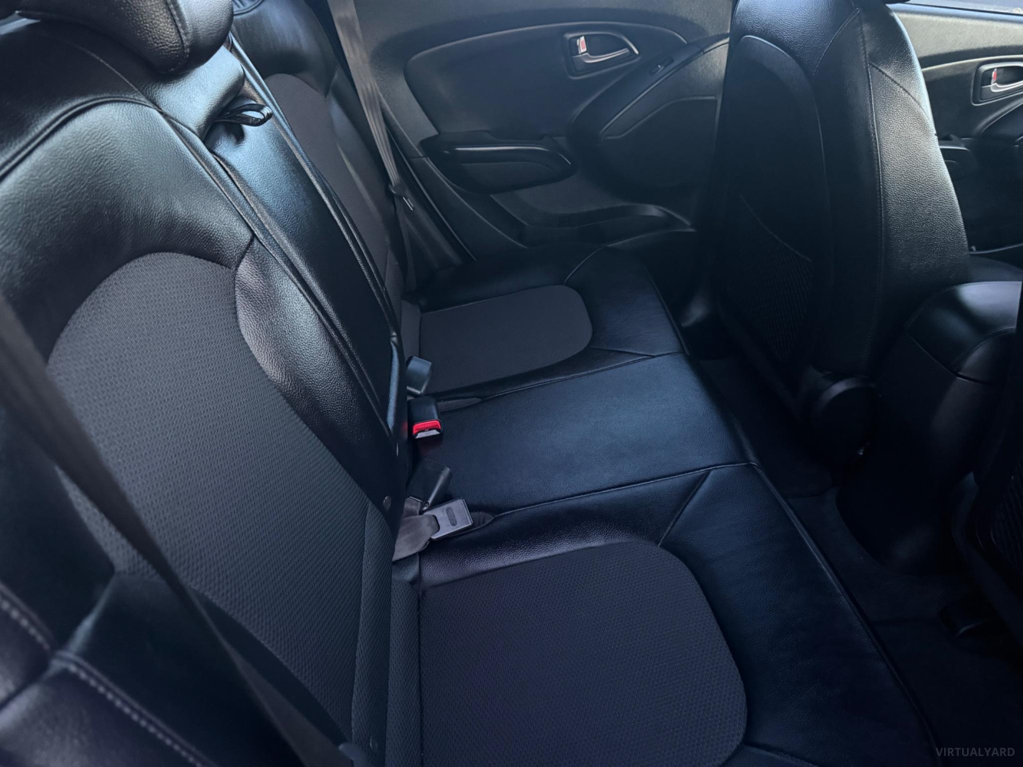 HYUNDAI iX35