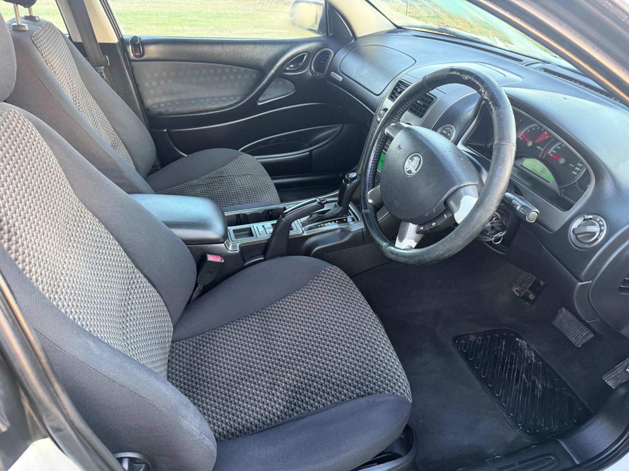 HOLDEN CREWMAN