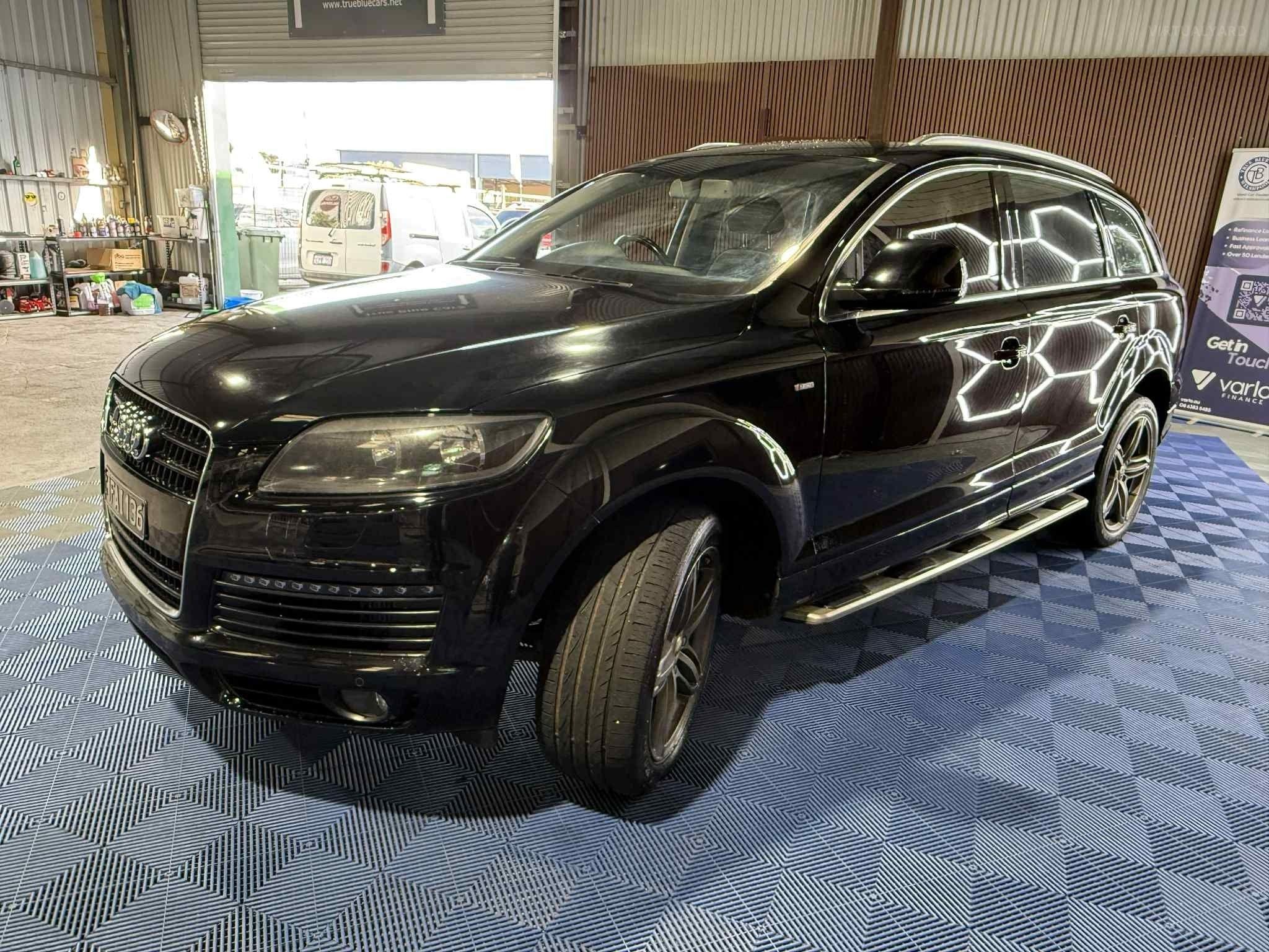 AUDI Q7