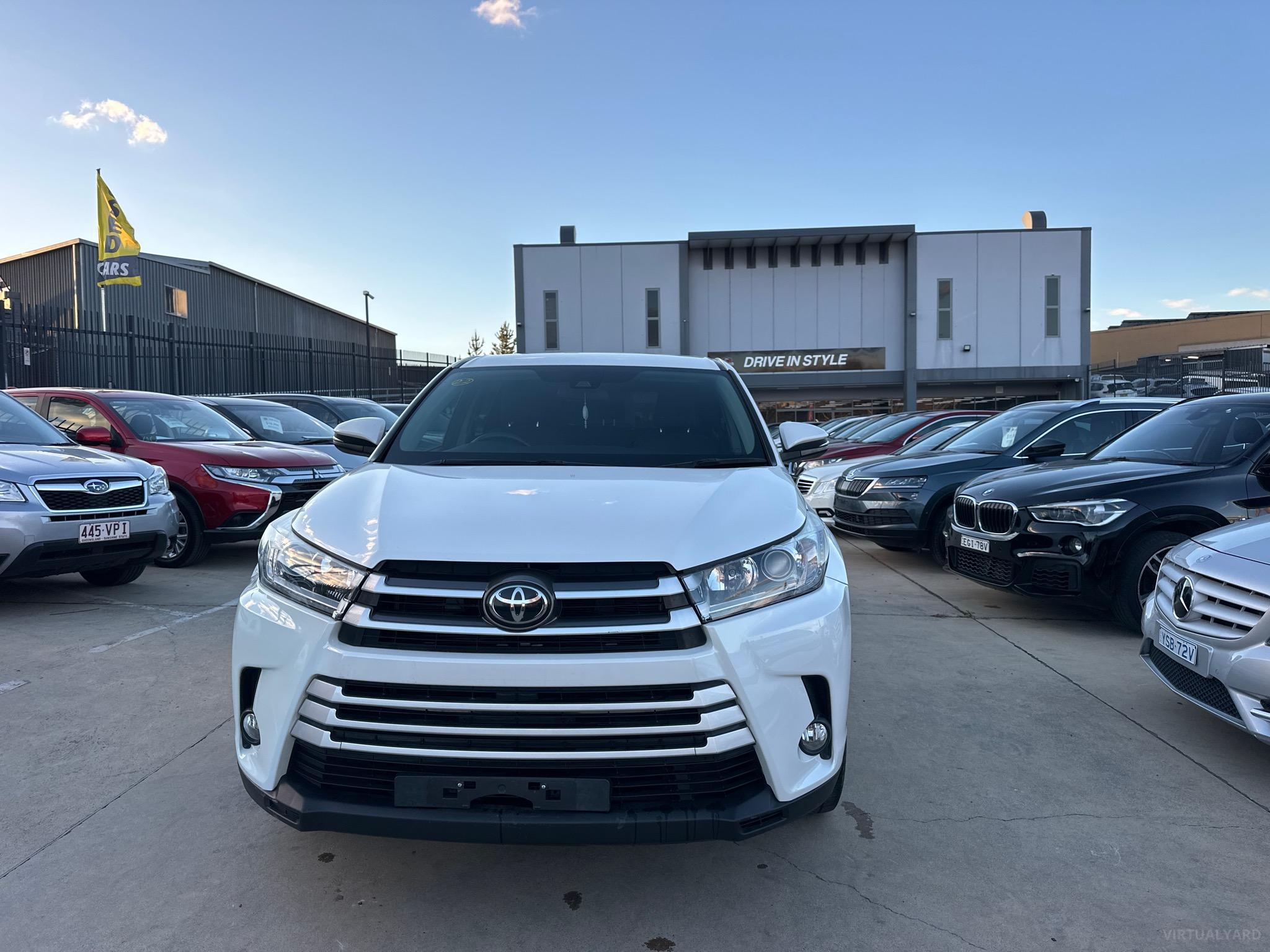 TOYOTA KLUGER