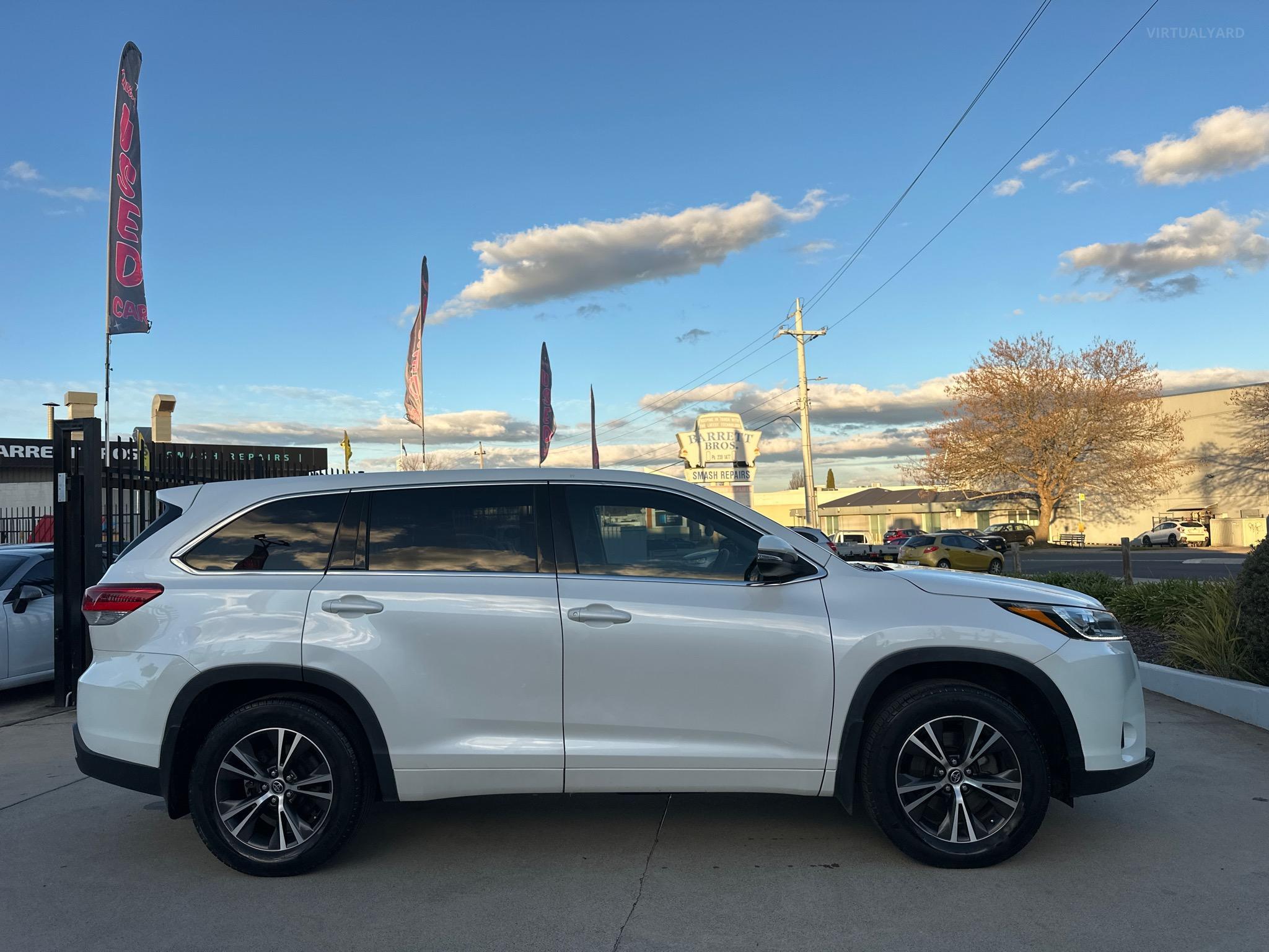 TOYOTA KLUGER
