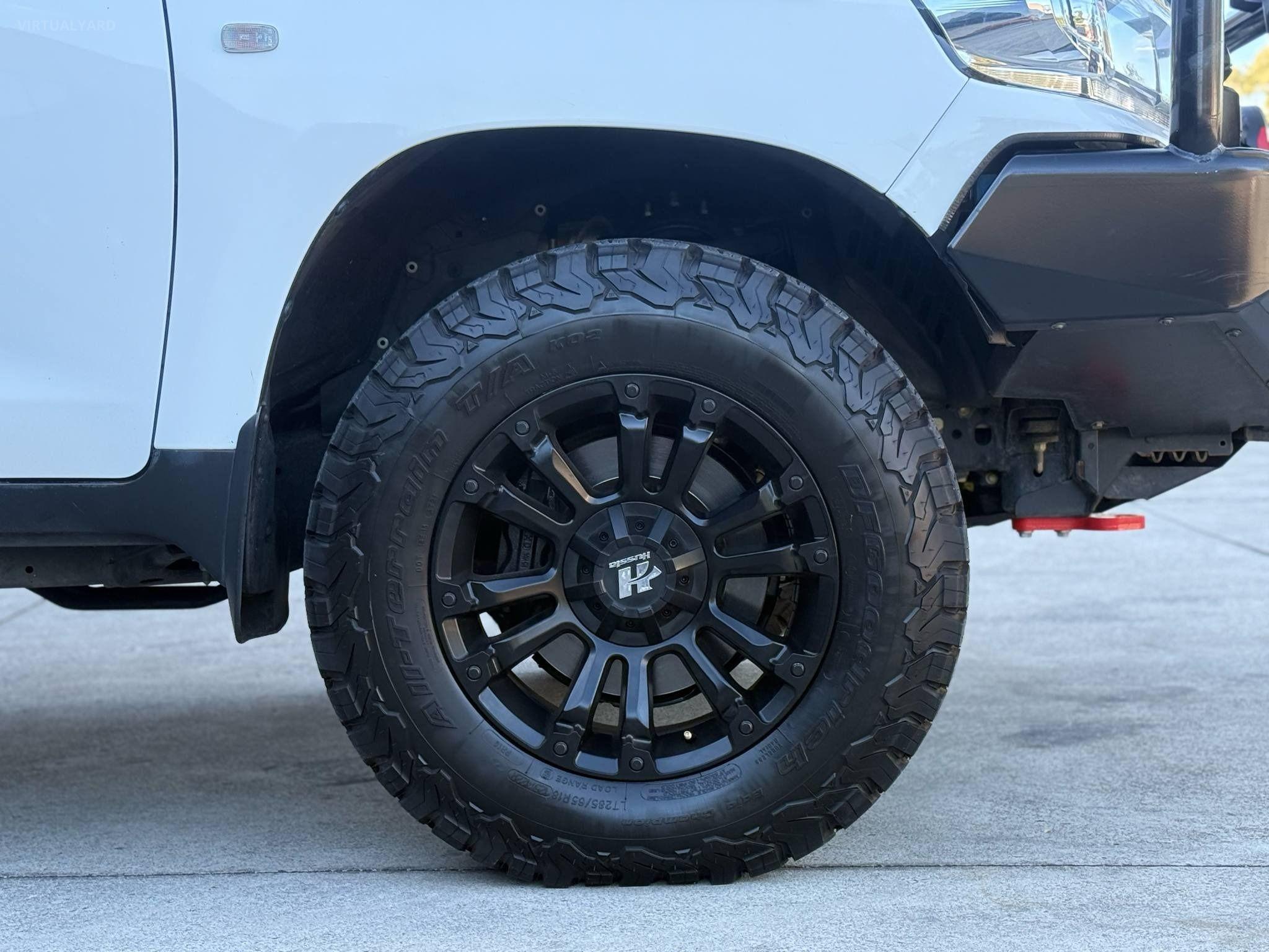 TOYOTA LANDCRUISER