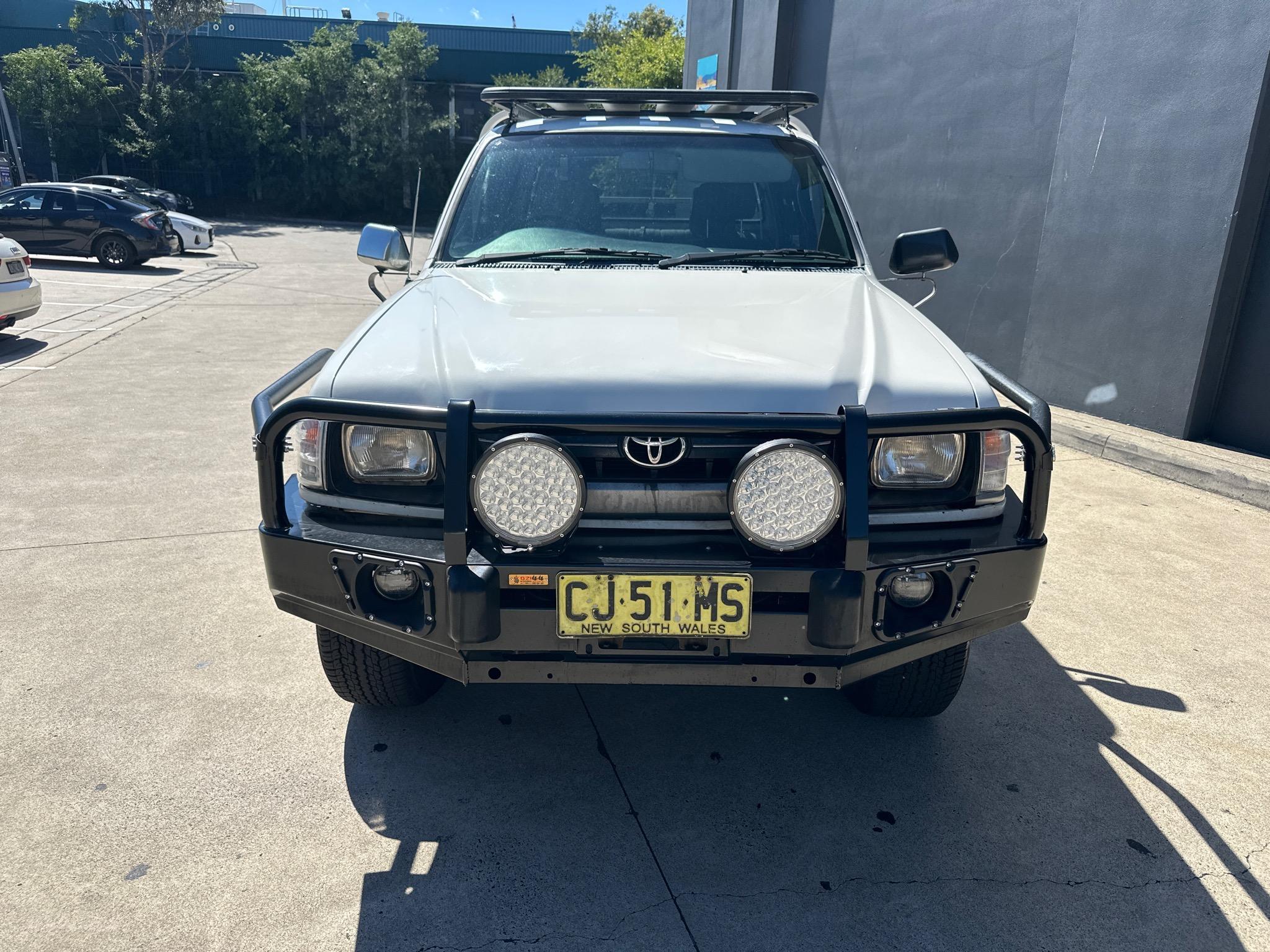 TOYOTA HILUX LN167R MY02 UTILITY DUAL CAB 4DR MAN 5SP, 4X4 1017KG 3.0DI image 18