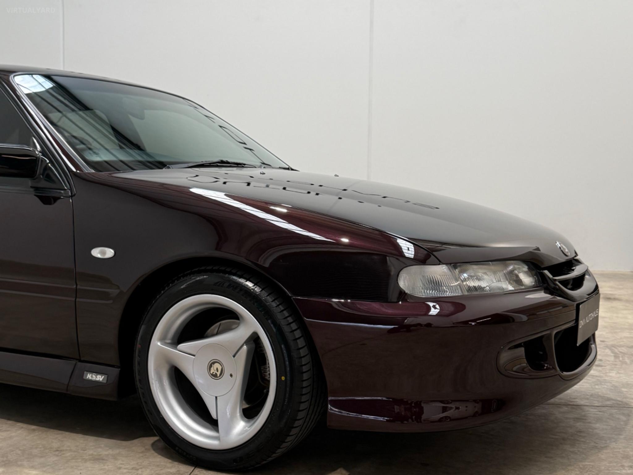 HOLDEN COMMODORE