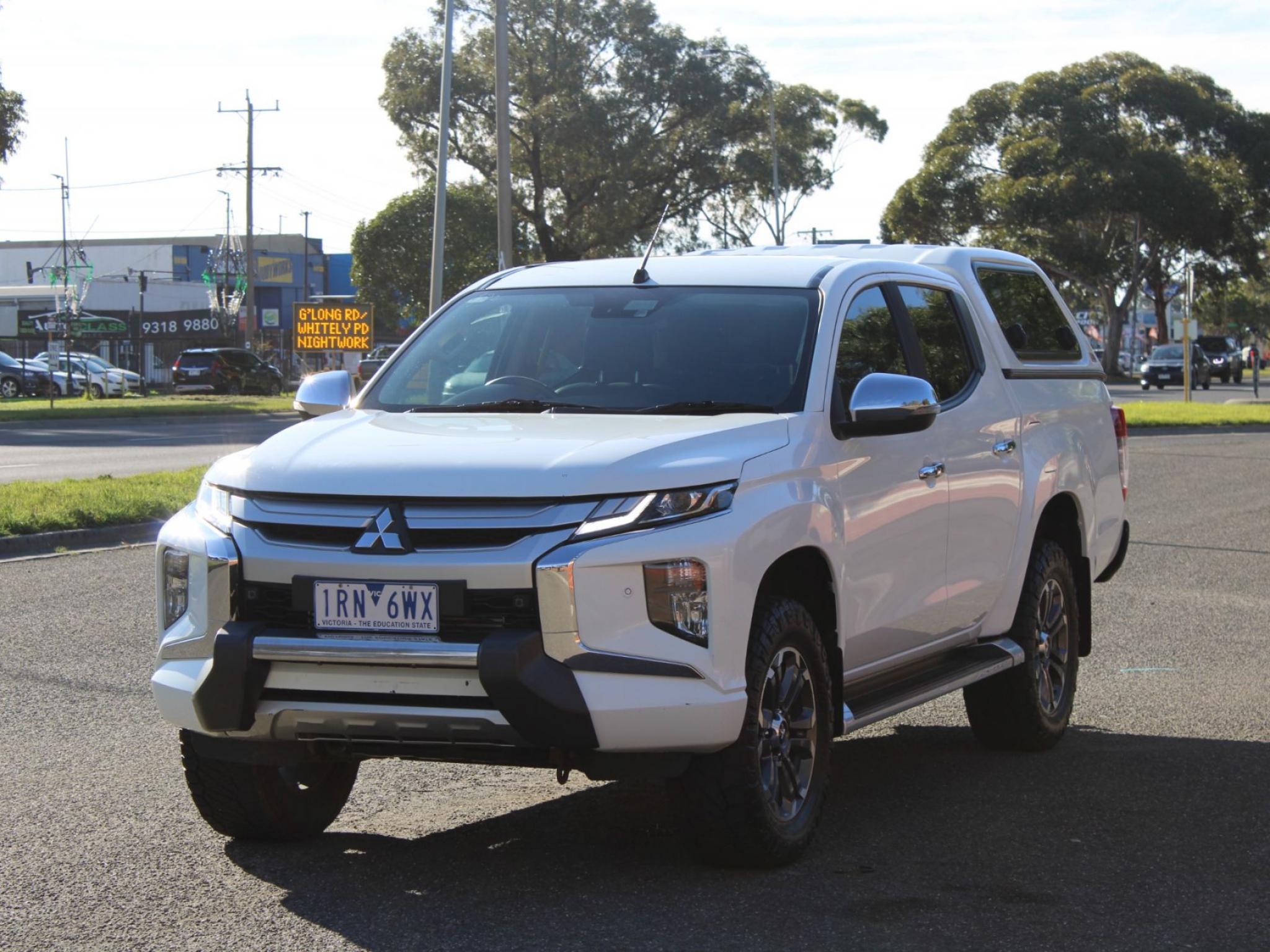 MITSUBISHI TRITON