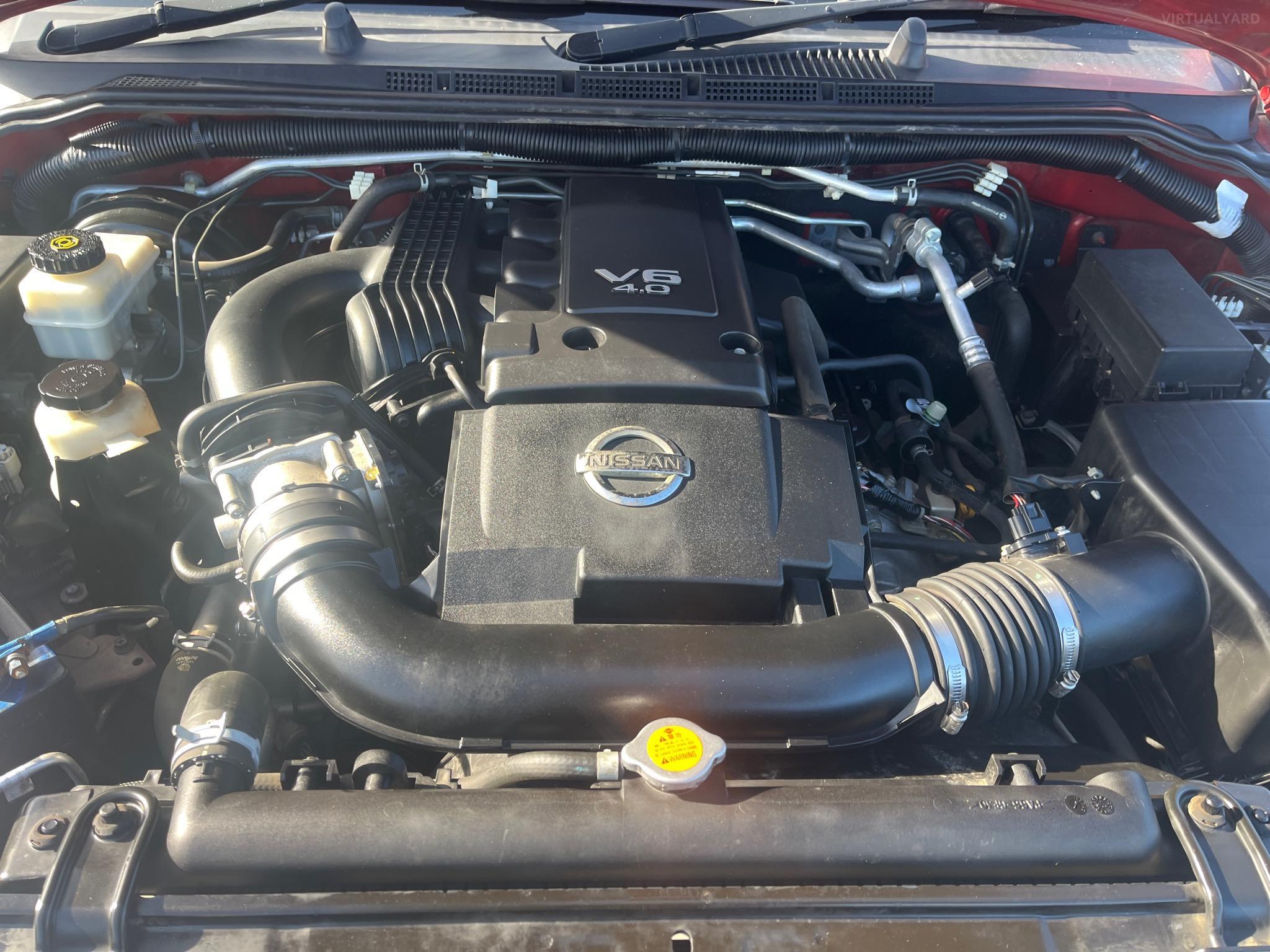 NISSAN NAVARA
