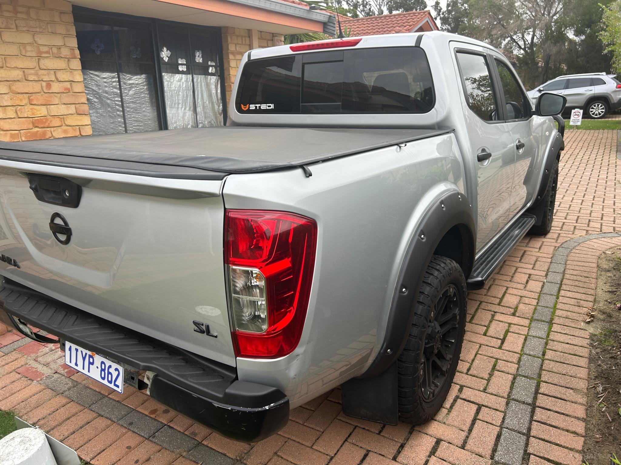 NISSAN NAVARA