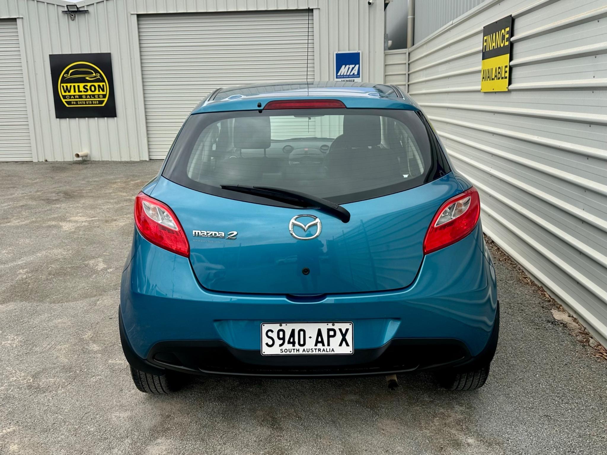 Mazda 2