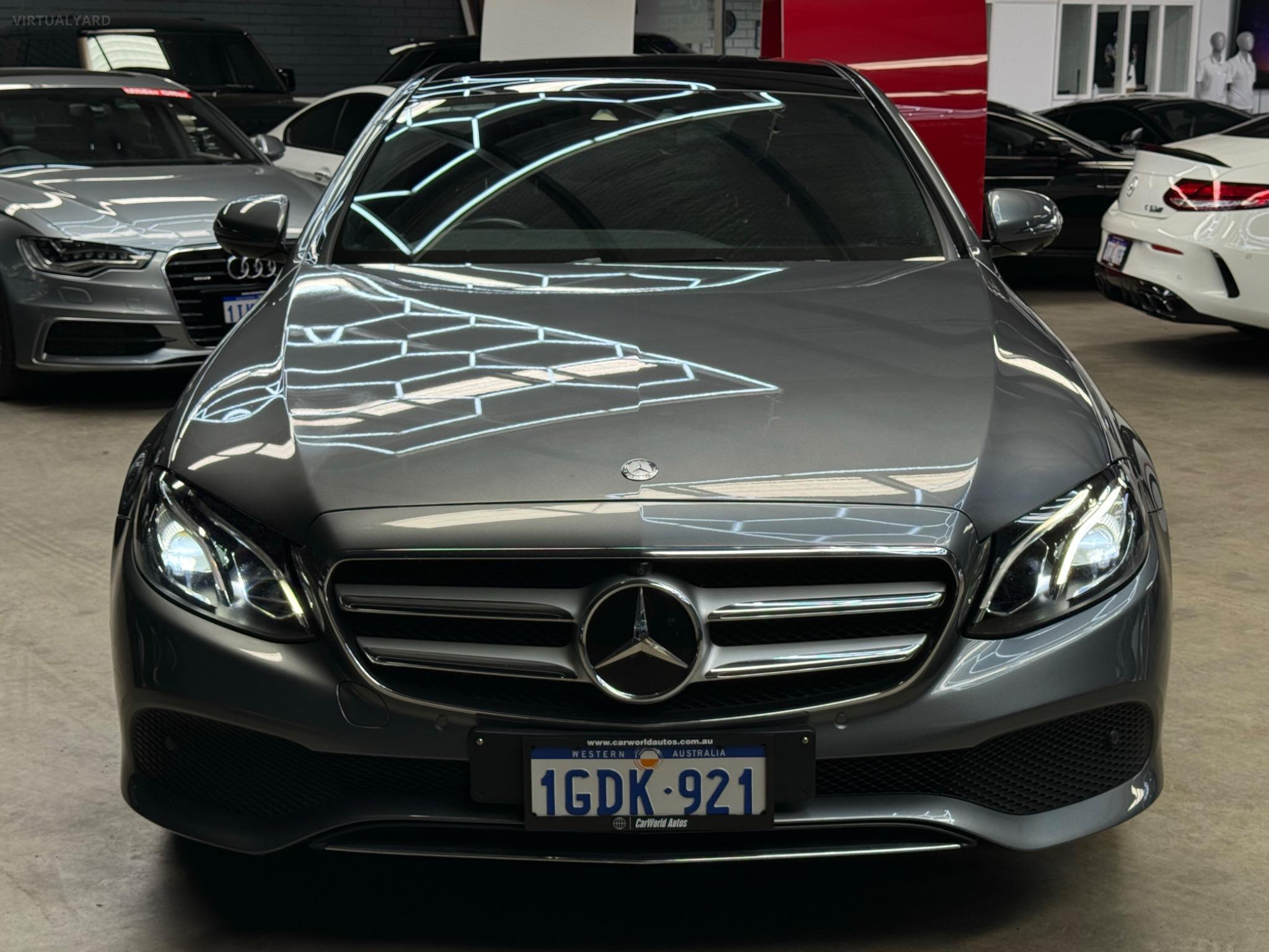 MERCEDES-BENZ E200