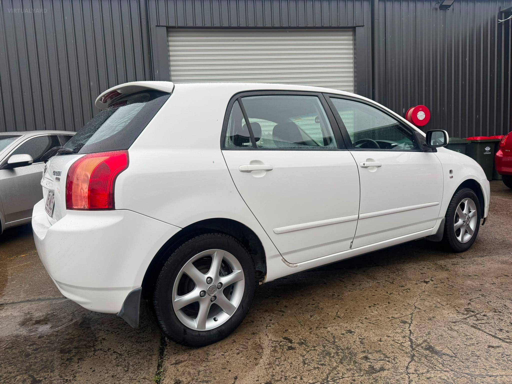 TOYOTA COROLLA