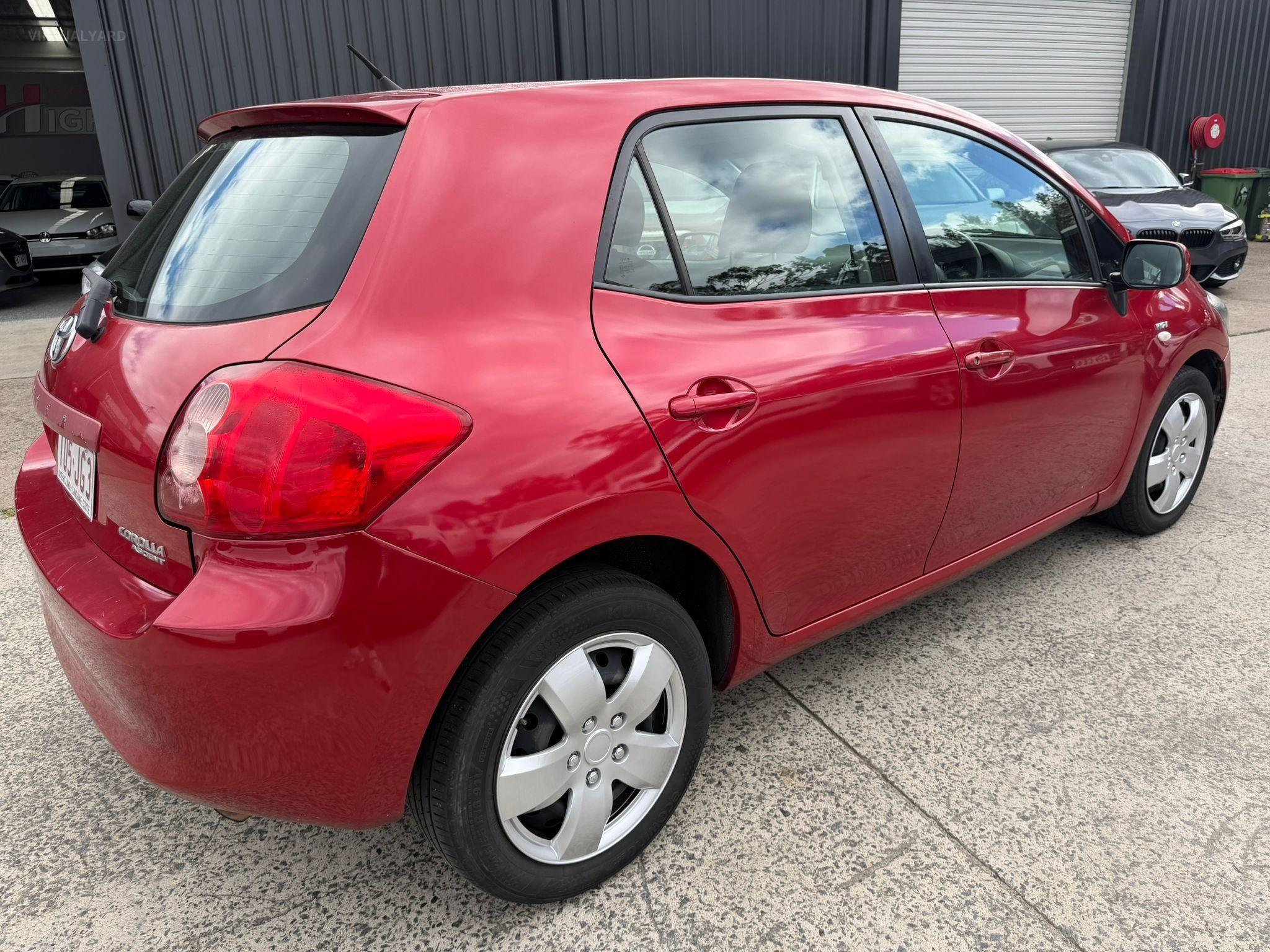 TOYOTA COROLLA