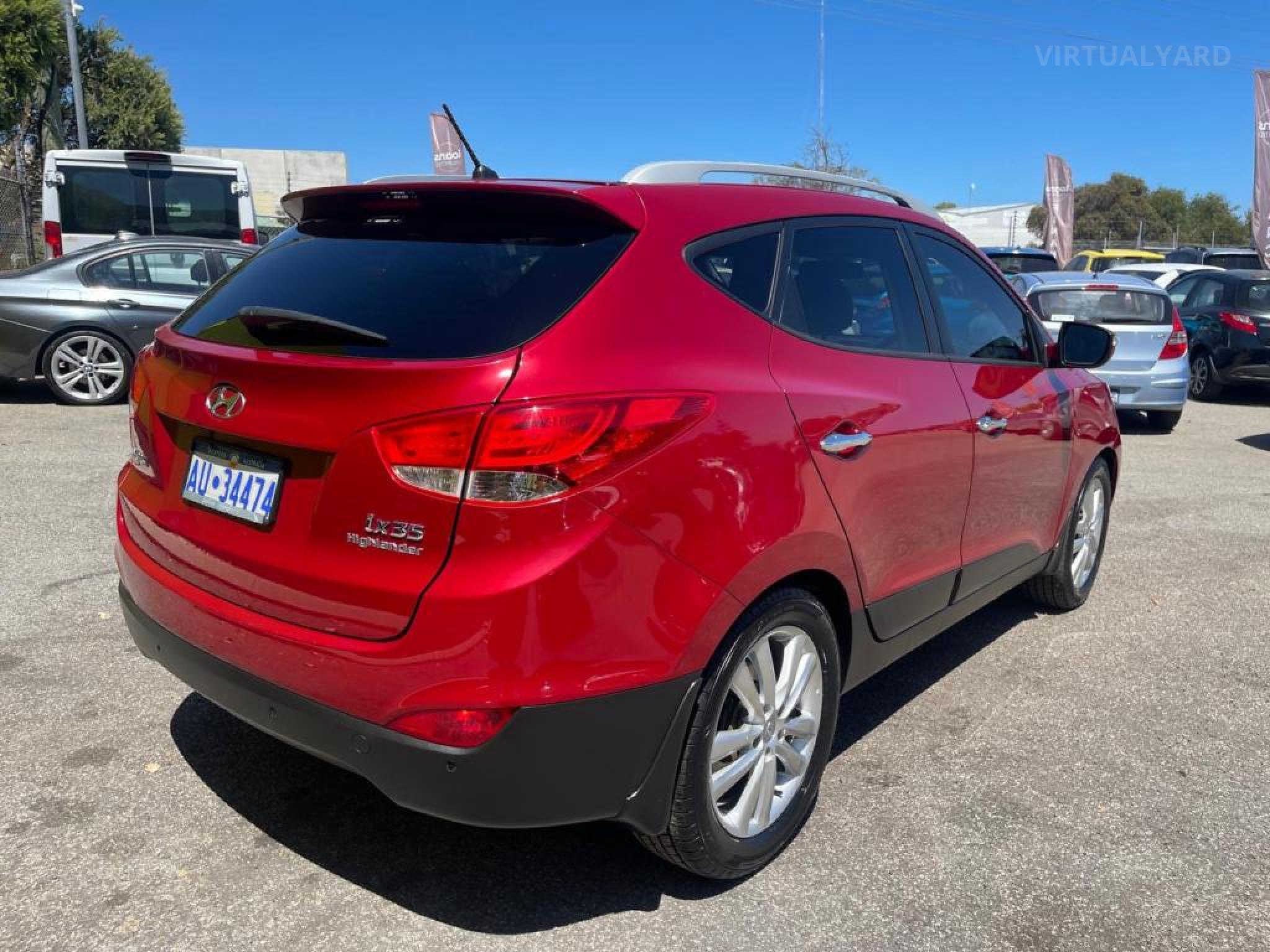 HYUNDAI iX35
