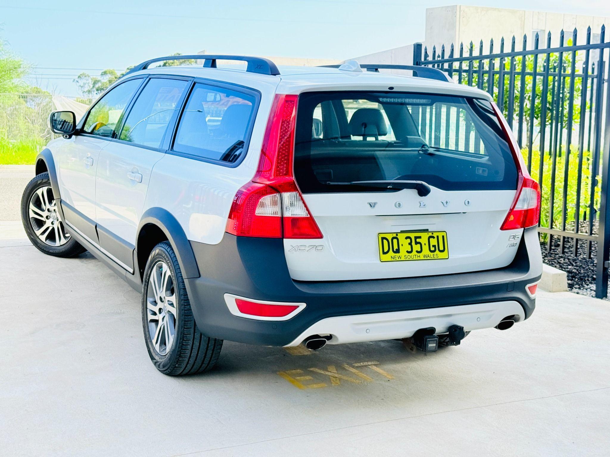 VOLVO XC70