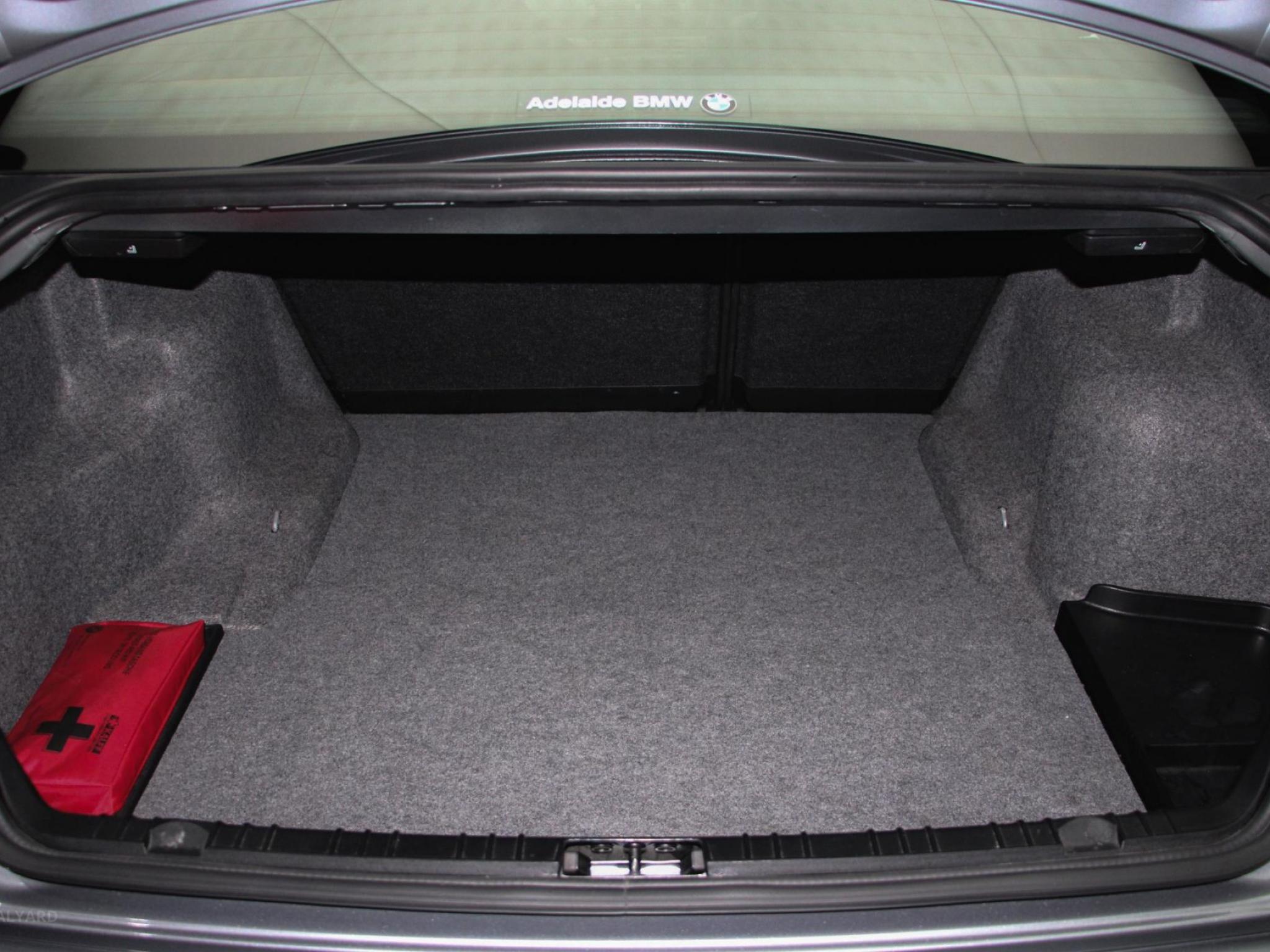 IND Center Console Trim Kit - E46 M3 CSL