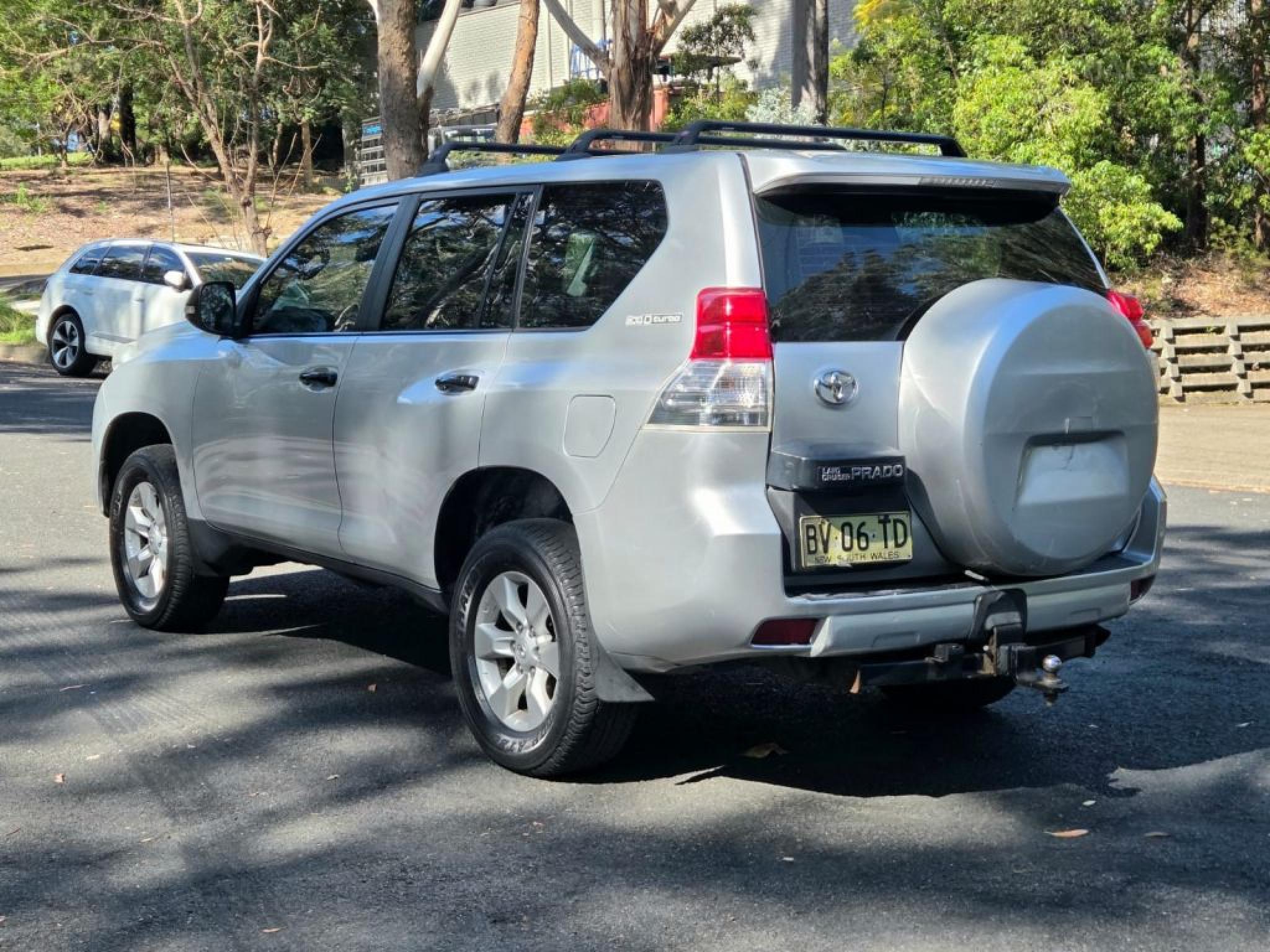 TOYOTA LANDCRUISER PRADO