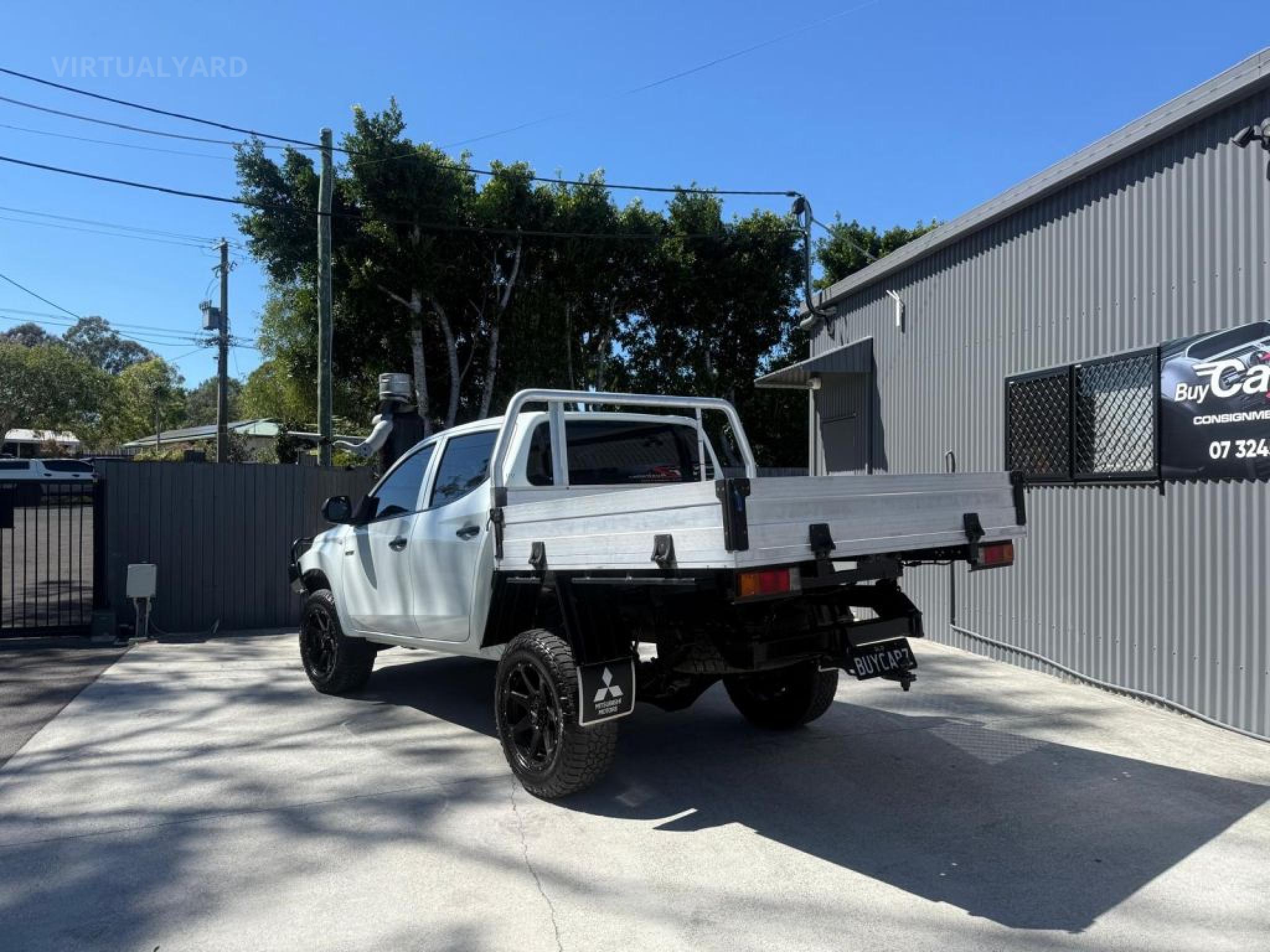 Mitsubishi Triton
