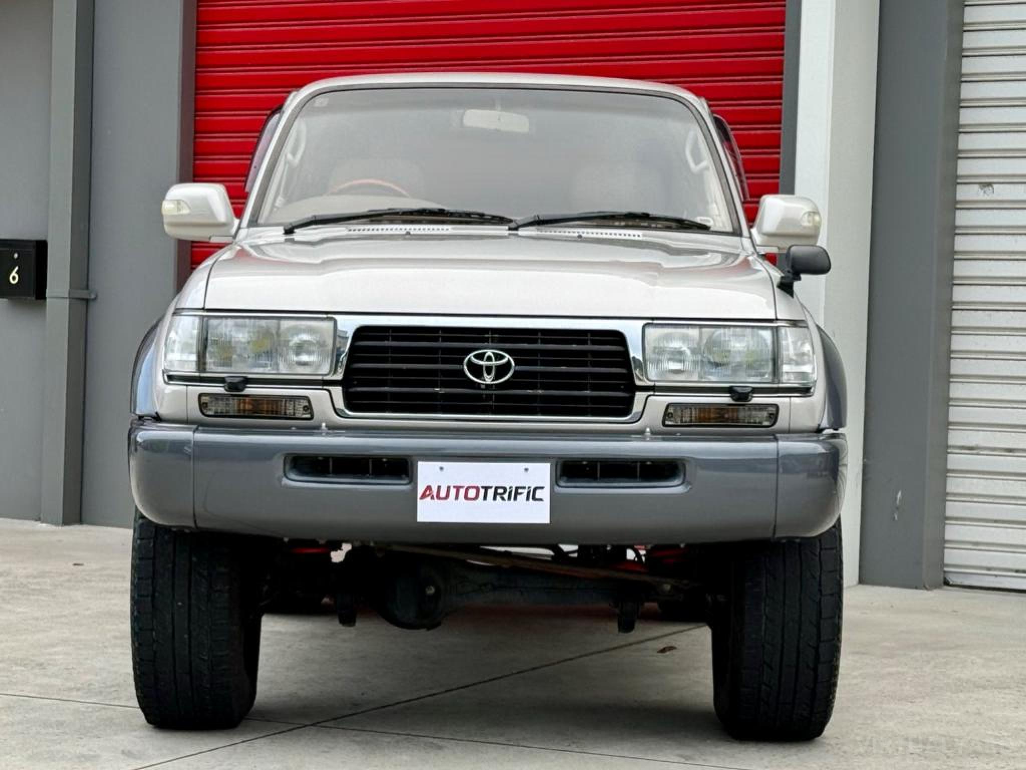 TOYOTA LANDCRUISER